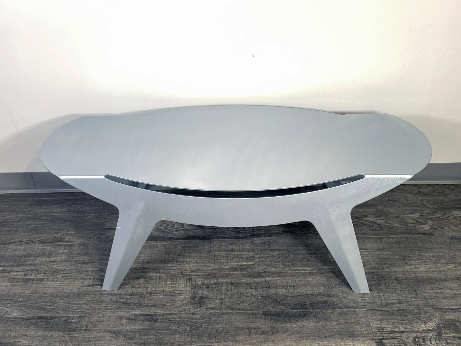 NIENKAMPER TUFOLD COFFEE TABLE: NIENKAMPER TUFOLD COFFEE TABLE
