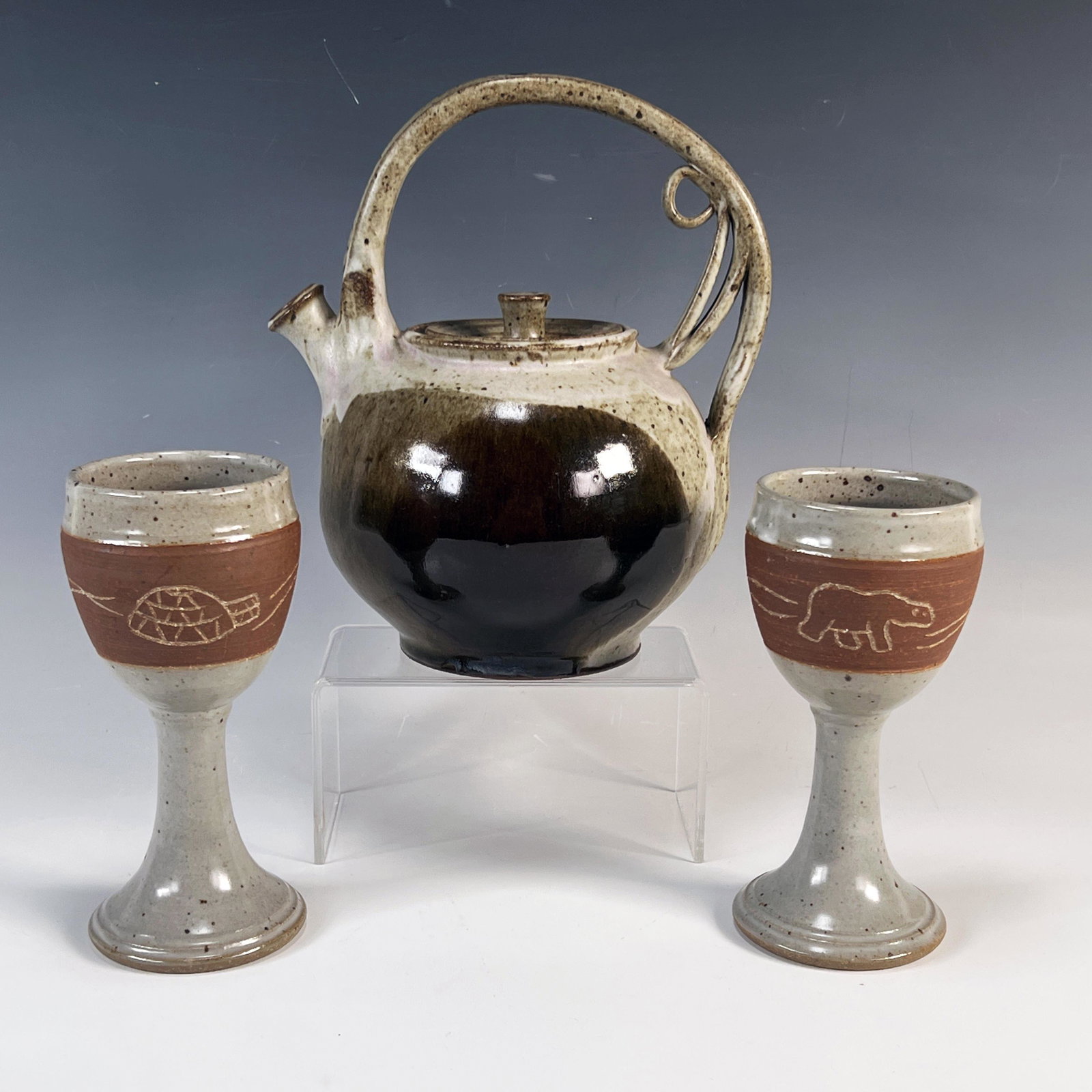POTTERY TEA POT & TWO GOBLETS: POTTERY TEA POT & TWO GOBLETS