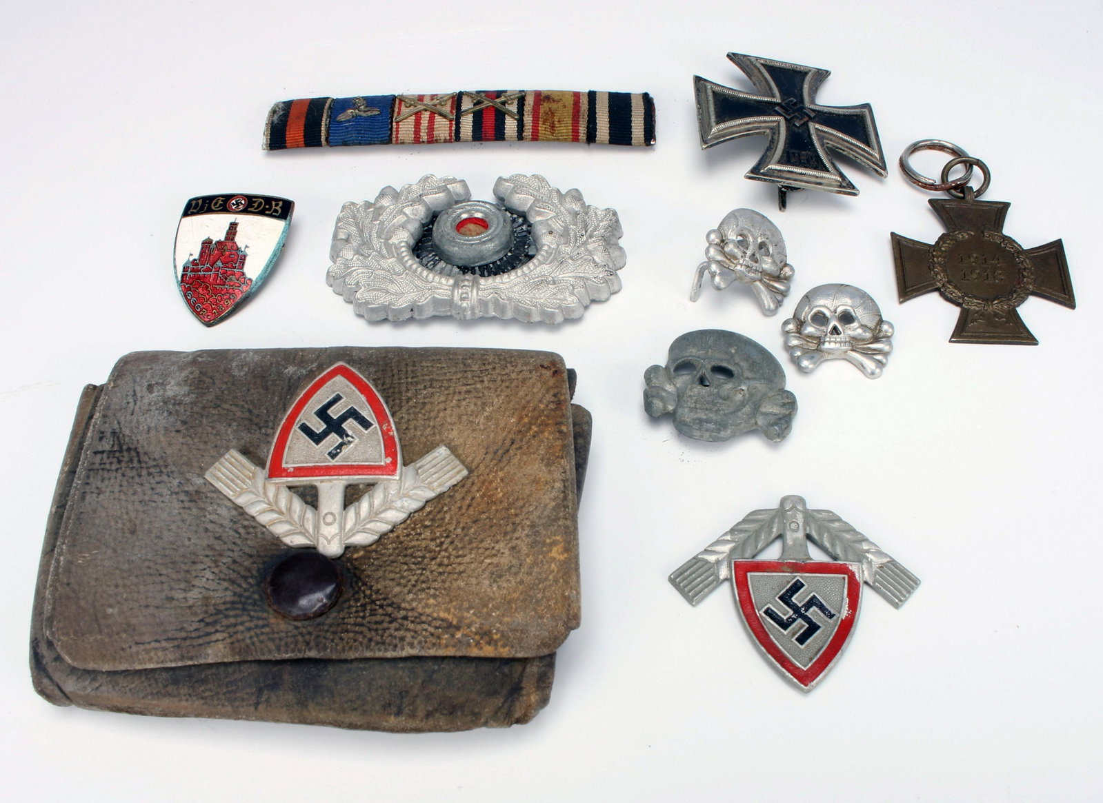 COLLECTION OF WWII GERMAN BADGES AND MORE SS ELITE SKULLS GI BRING BACK: COLLECTION OF WWII GERMAN BADGES AND MORE SS ELITE