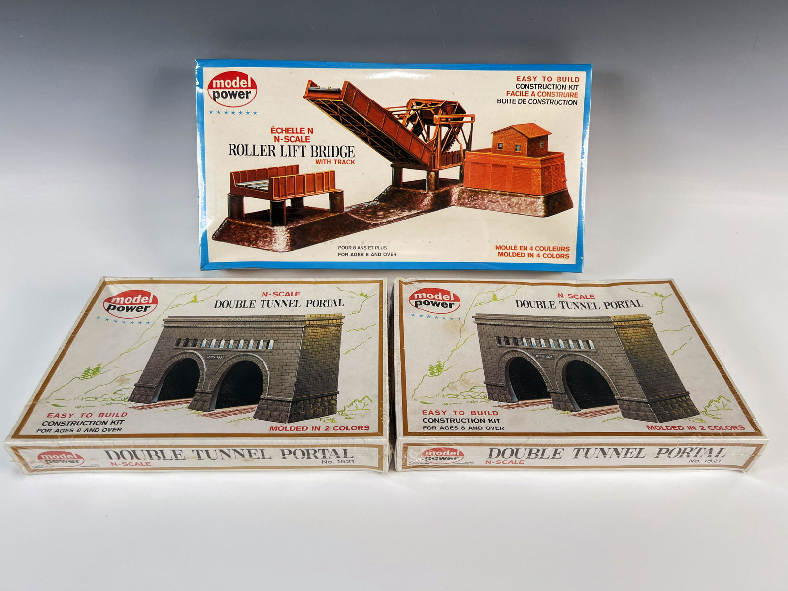 THREE SEALED N SCALE MODEL KITS TRAIN: THREE SEALED N SCALE MODEL KITS TRAIN