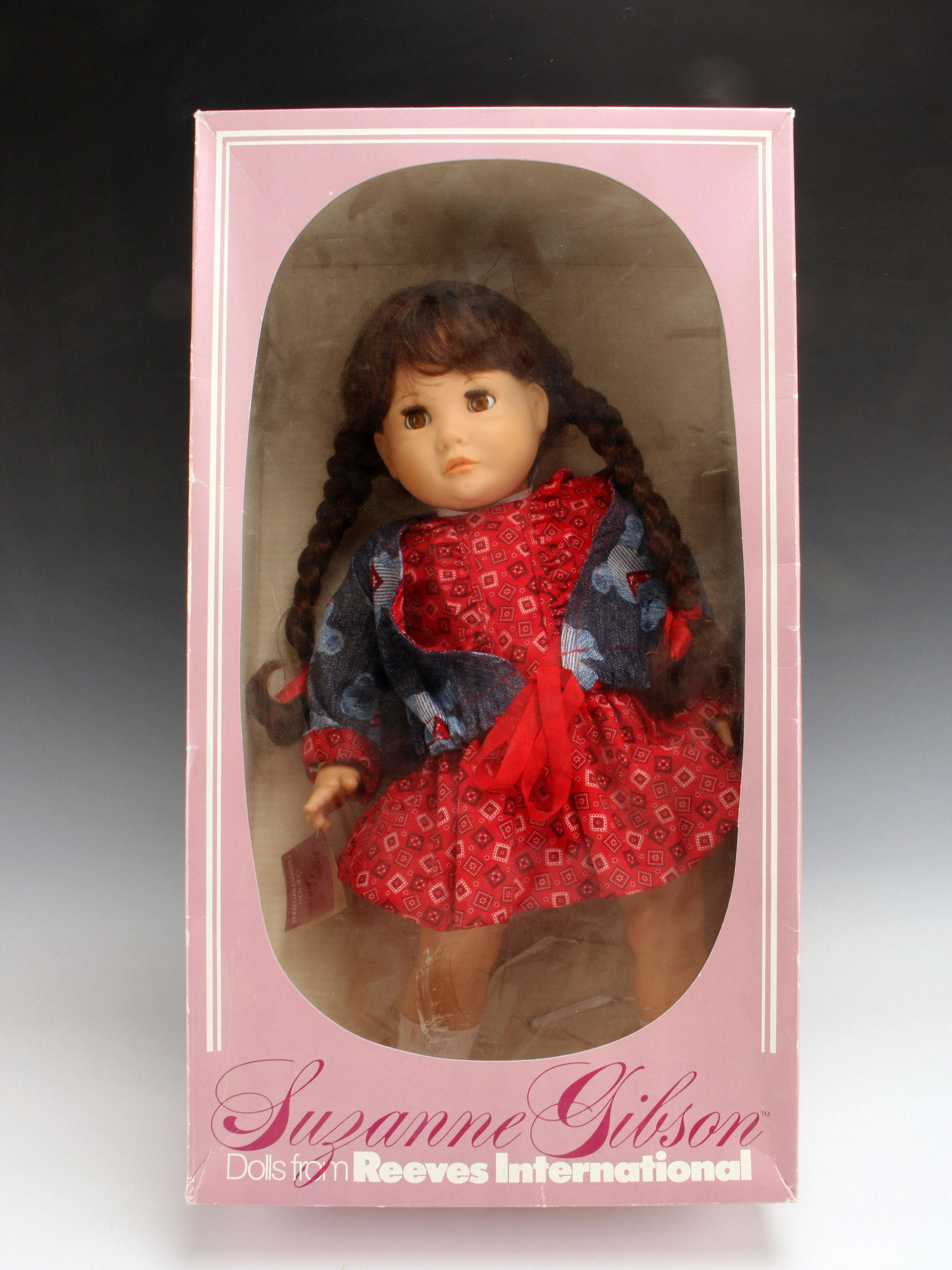 SUZANNE GIBSON TRACY DOLL IN BOX: SUZANNE GIBSON TRACY DOLL IN BOX