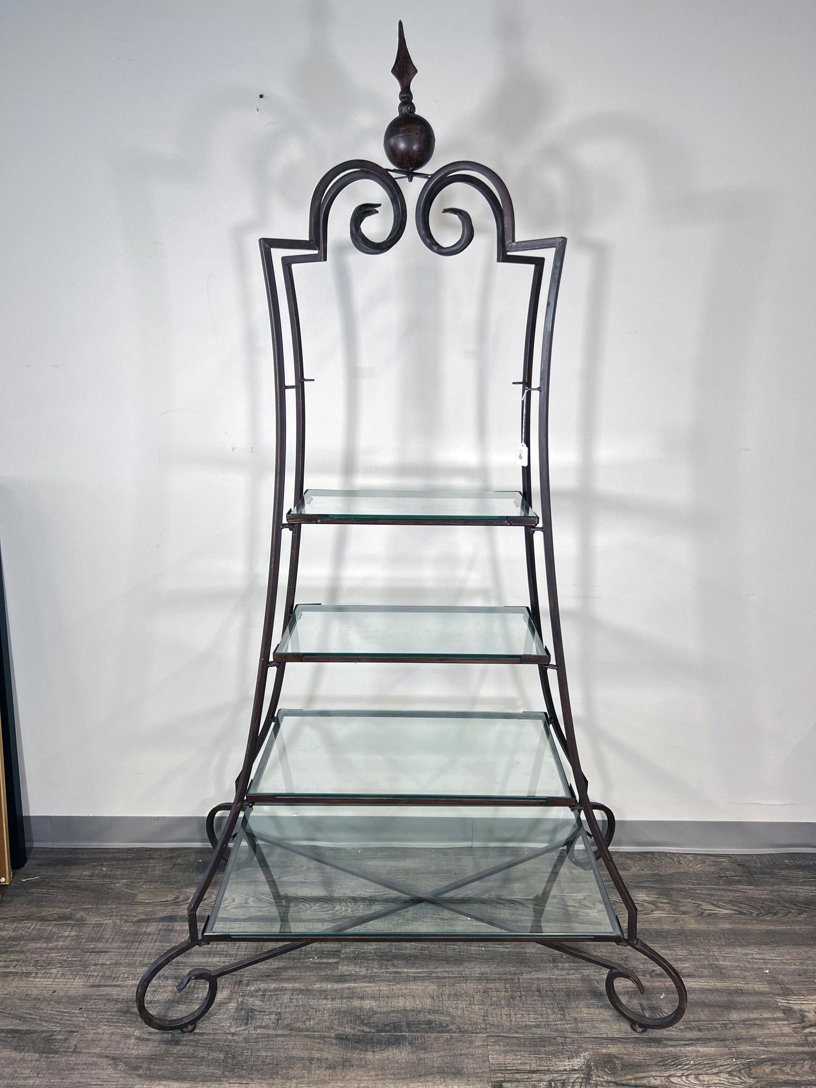 LARGE METAL BAKERS RACK (1 of 4)