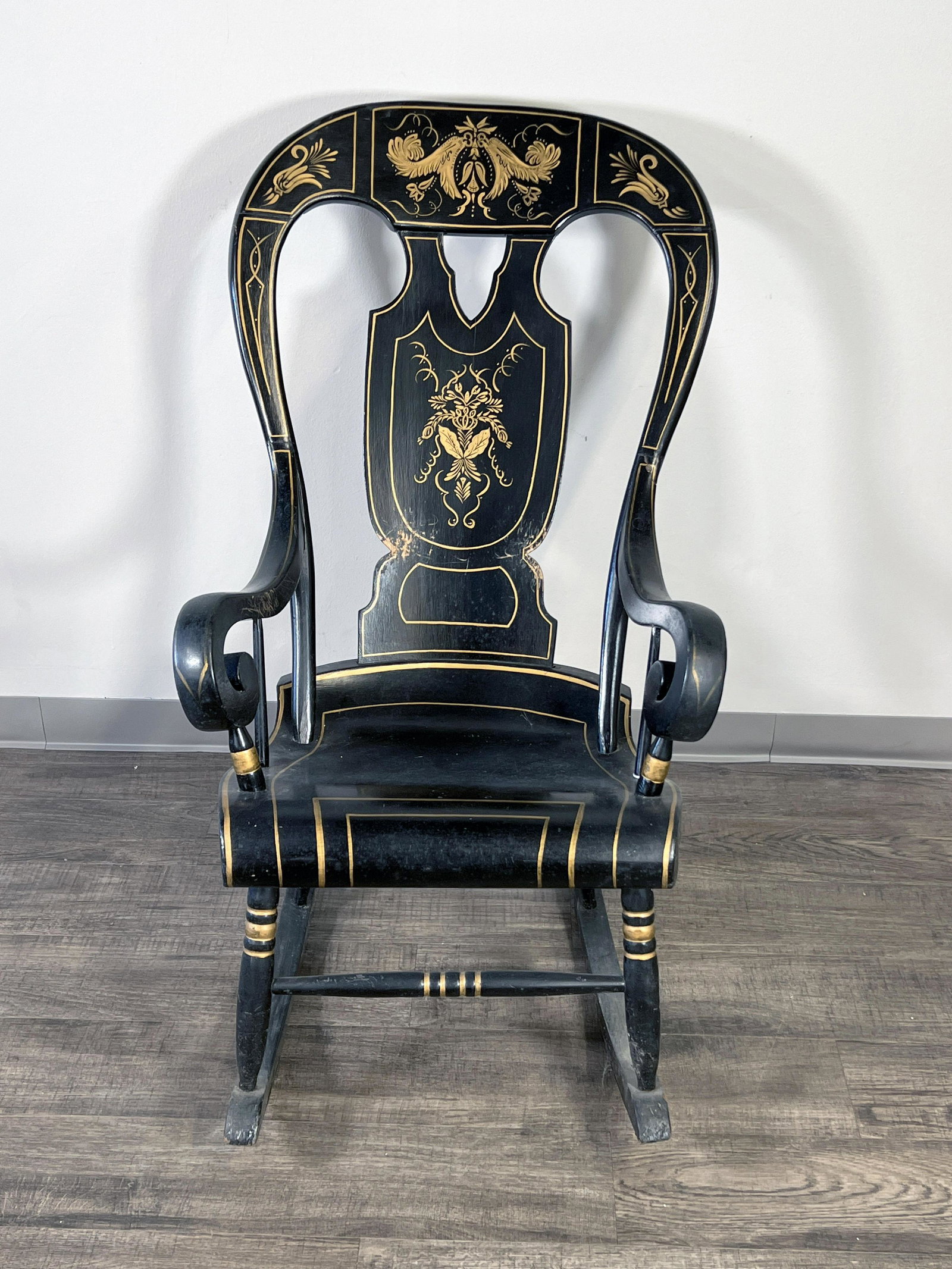 VINTAGE BLACK & GOLD ROCKING CHAIR: VINTAGE BLACK & GOLD ROCKING CHAIR </