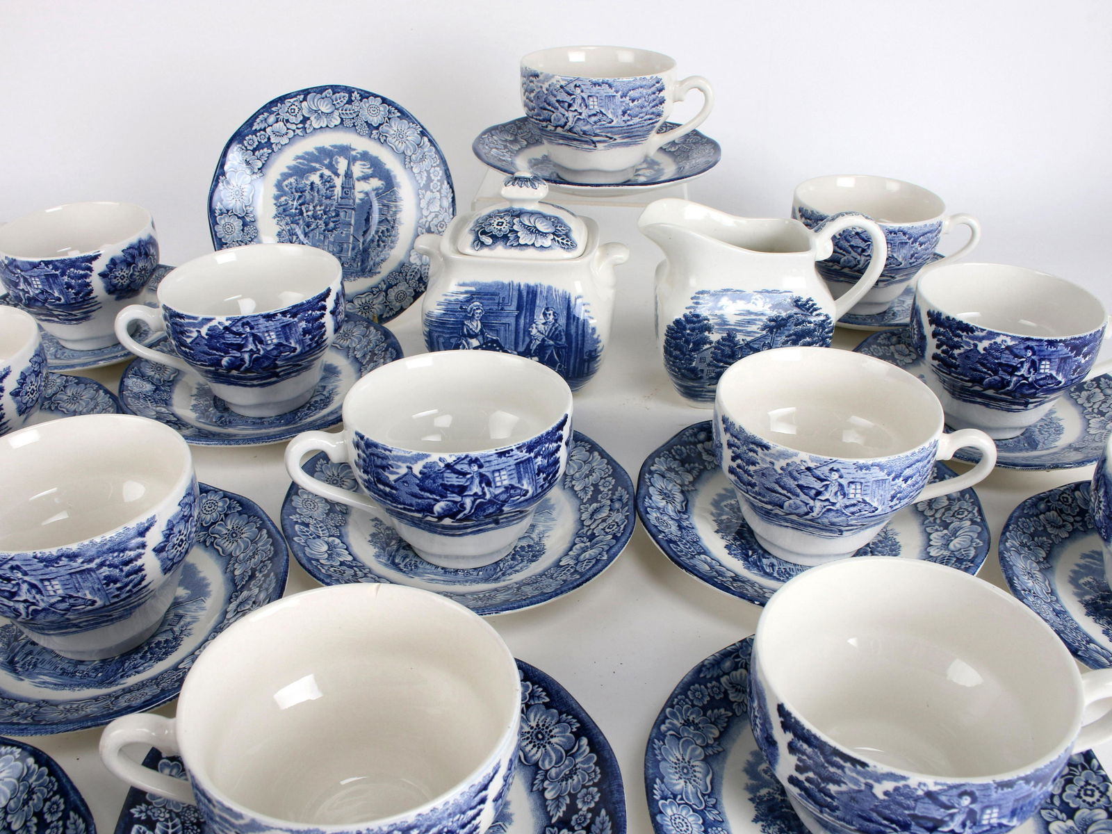 14 STAFFORDSHIRE LIBERTY BLUE TRANSFERWARE TEA CUPS, SAUCERS SUGAR & CREAMER (1 of 3)