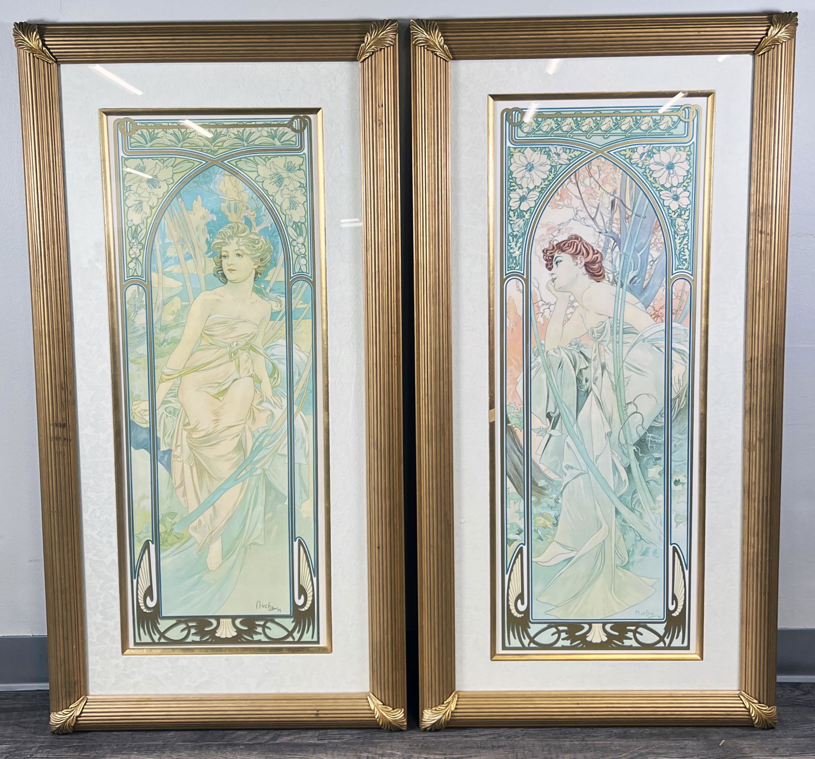 TWO FRAMED ALPHONSE MUCHA PRINTS (1 of 6)