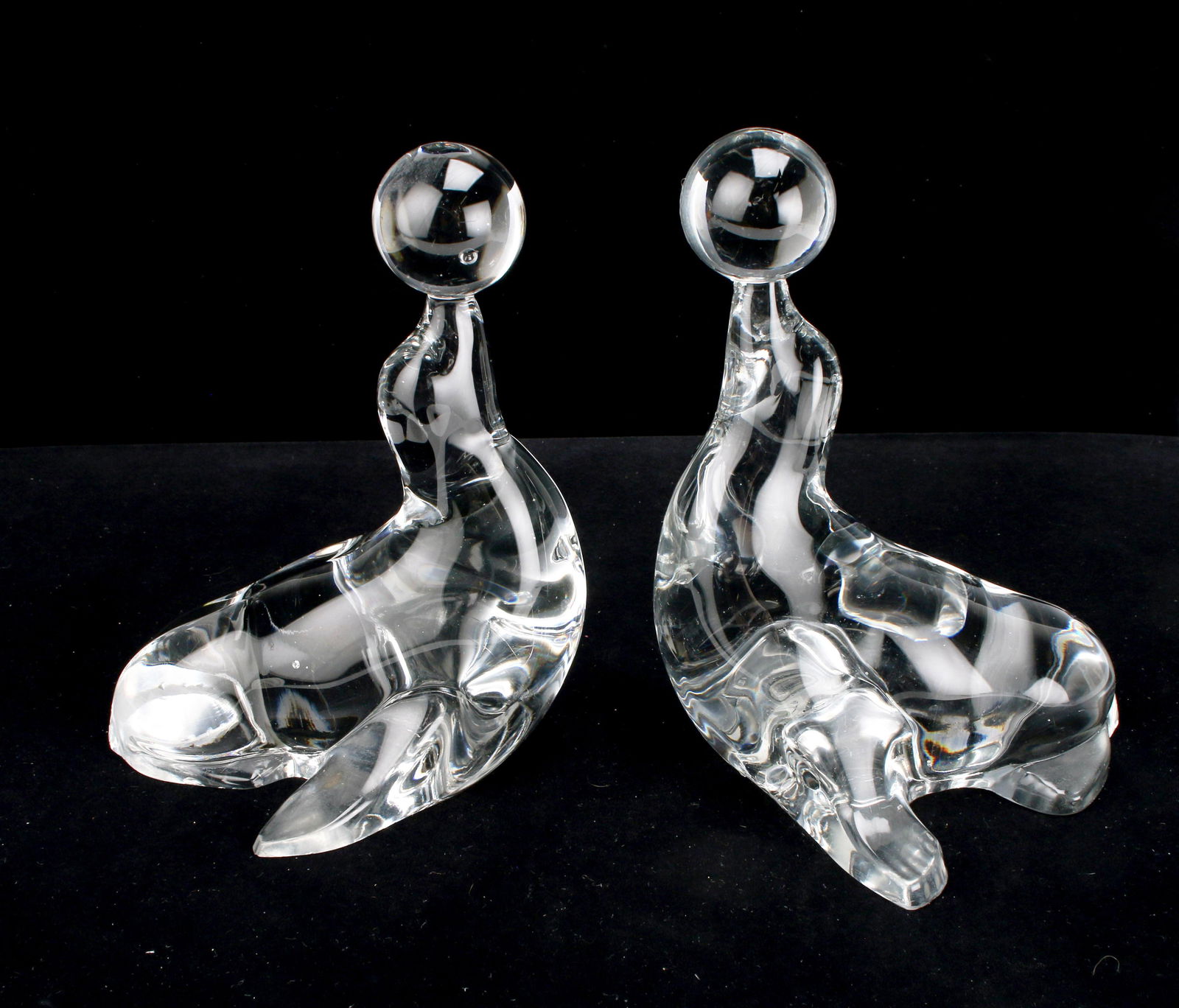 PAIR GLASS SEAL WITH BALL PAPERWEIGHTS BOOKENDS (1 of 7)
