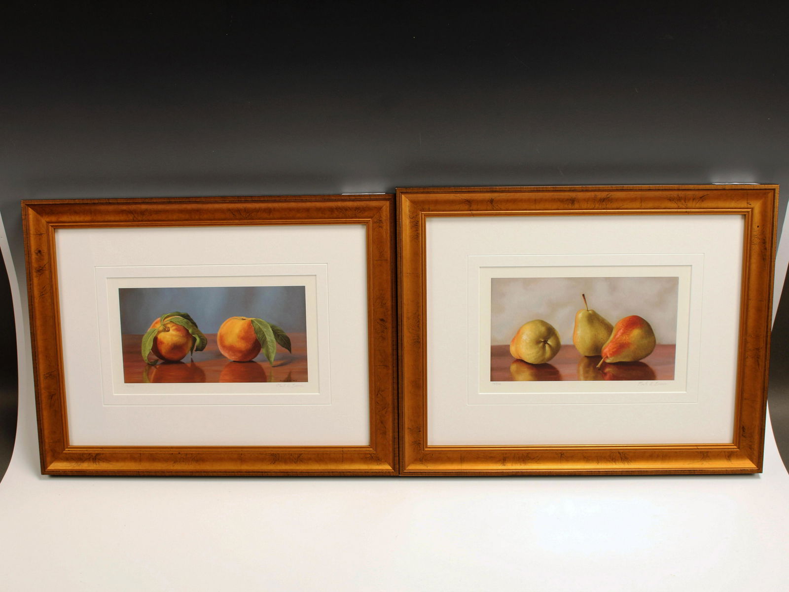 TWO MARK H. BROWN SIGNED NUMBERED PEACHES PEARS PRINTS (1 of 9)