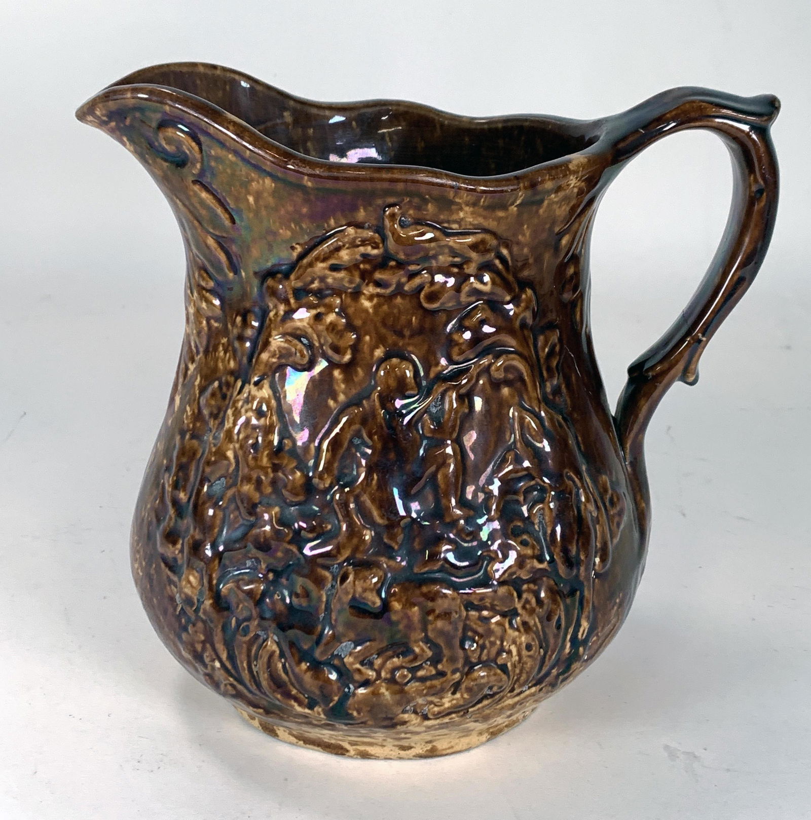 VINTAGE BROWN AMERICAN POTTERY PITCHER (1 of 4)