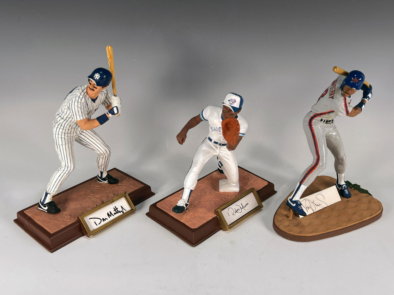 3 LIMITED EDITION COMMEMORATIVE BASEBALL FIGURES SIGNED (1 of 9)