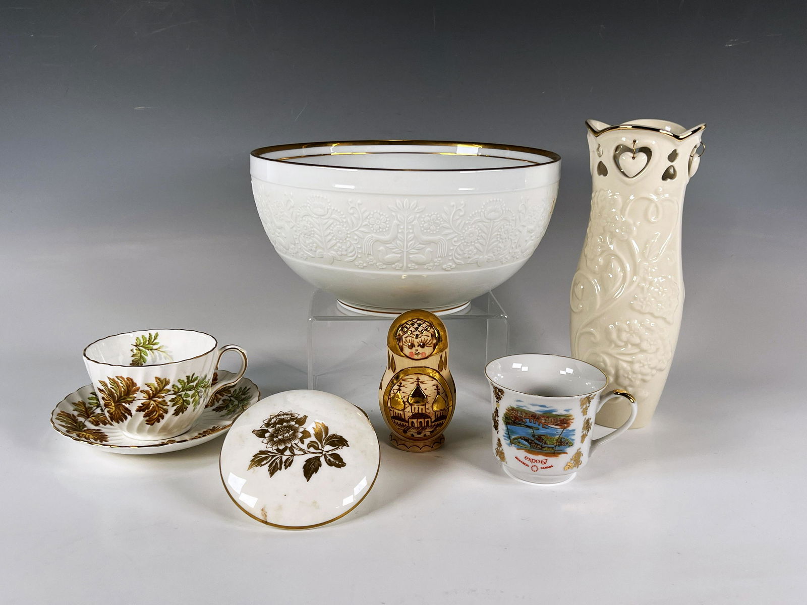 LENOX, NORITAKE, WEDGWOOD CERAMIC LOT: LENOX, NORITAKE, WEDGWOOD CERAMIC LOT