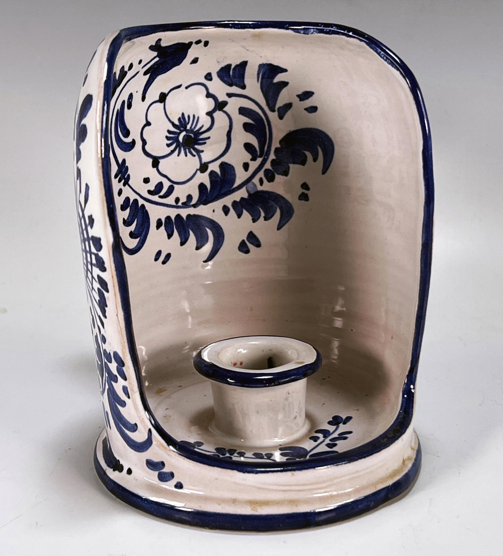 ITALIAN BLUE & WHITE CANDLE HOLDER: ITALIAN BLUE & WHITE CANDLE HOLDER <