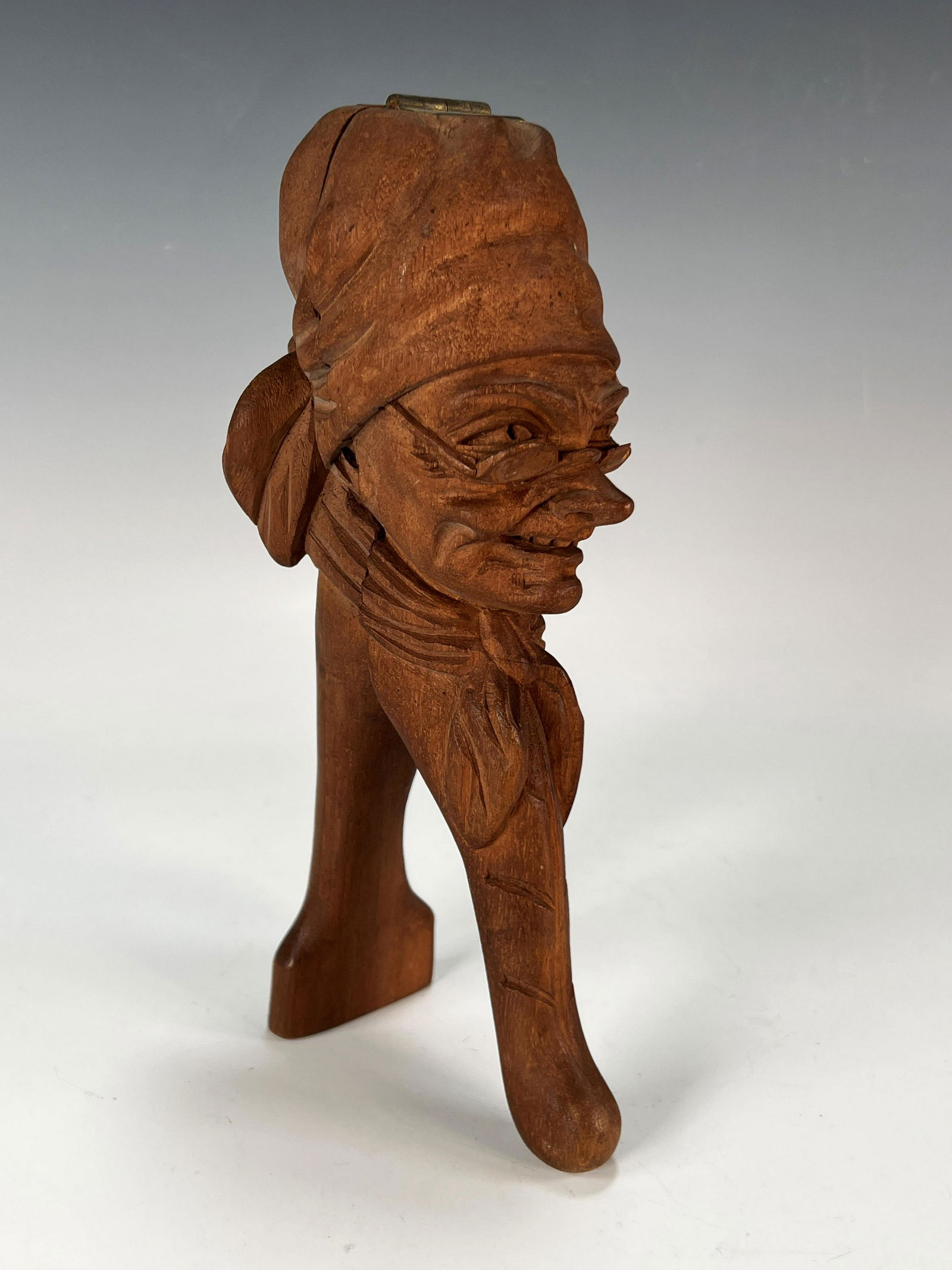 WOODEN CARVED NUTCRACKER (1 of 5)