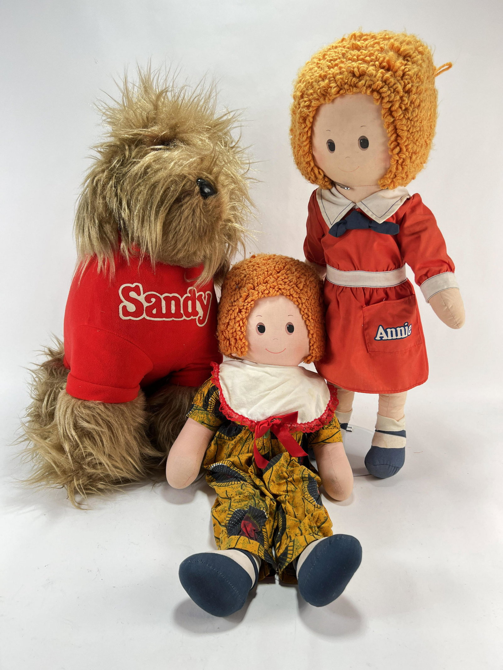 LARGE LITTLE ORPHAN ANNIE AND SANDY PLUSH: LARGE LITTLE ORPHAN ANNIE AND SANDY PLUSH