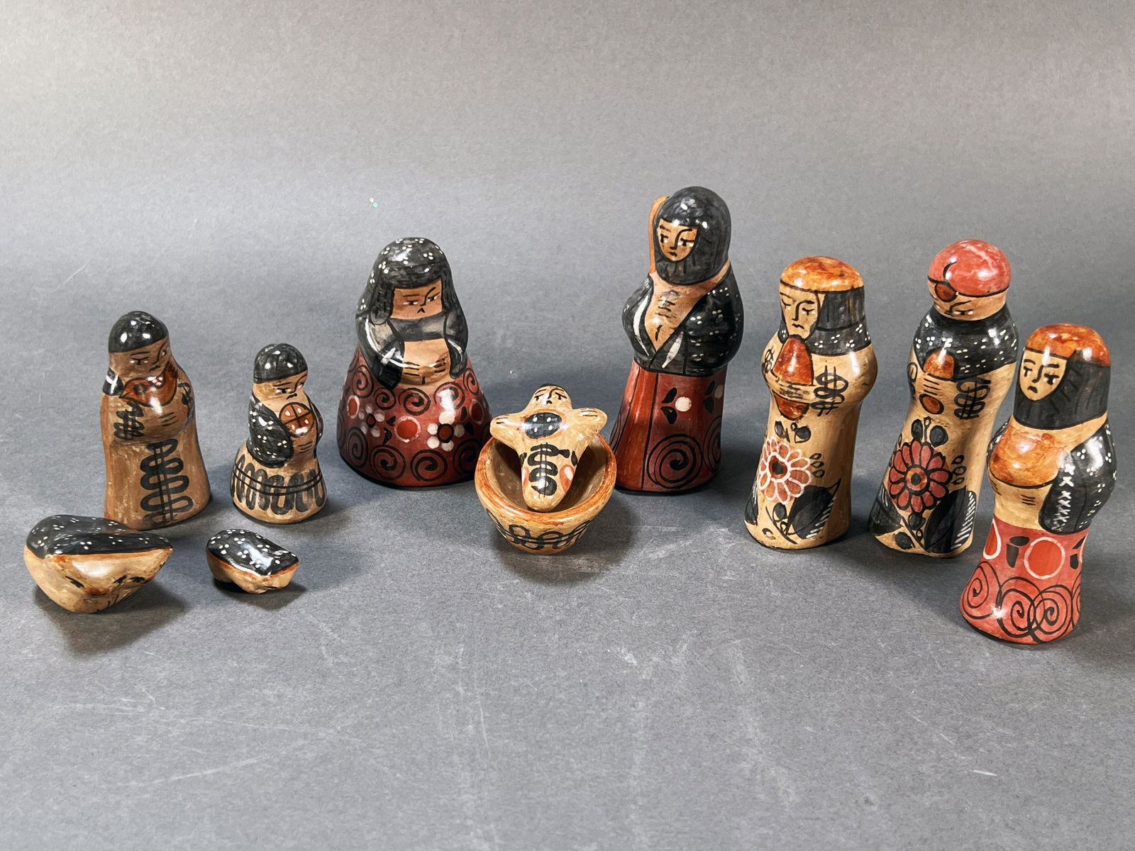 VINTAGE TONALA FOLK ART NATIVITY (1 of 7)