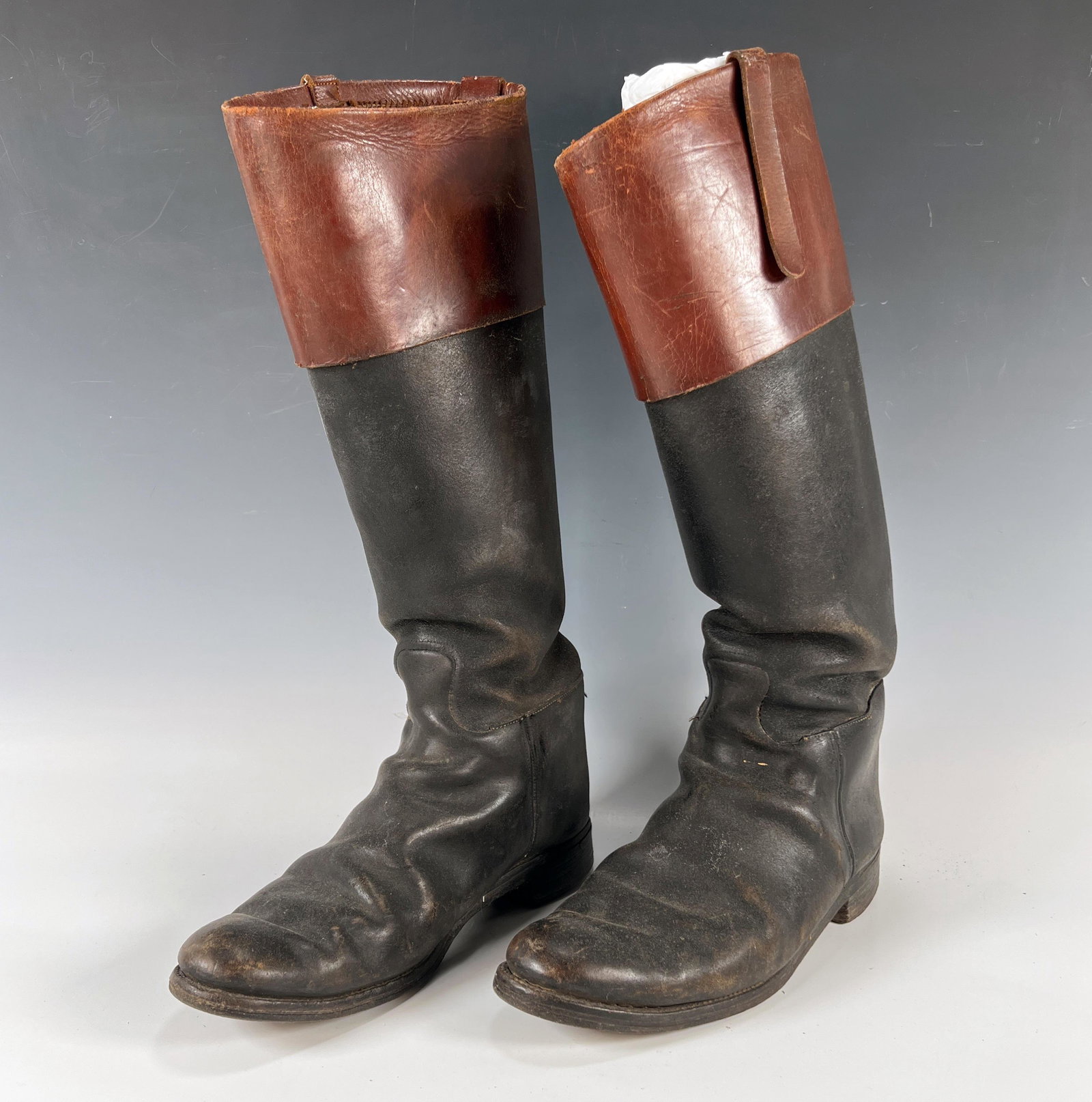 GENTLEMEN'S RIDING BOOTS: GENTLEMEN'S RIDING BOOTS