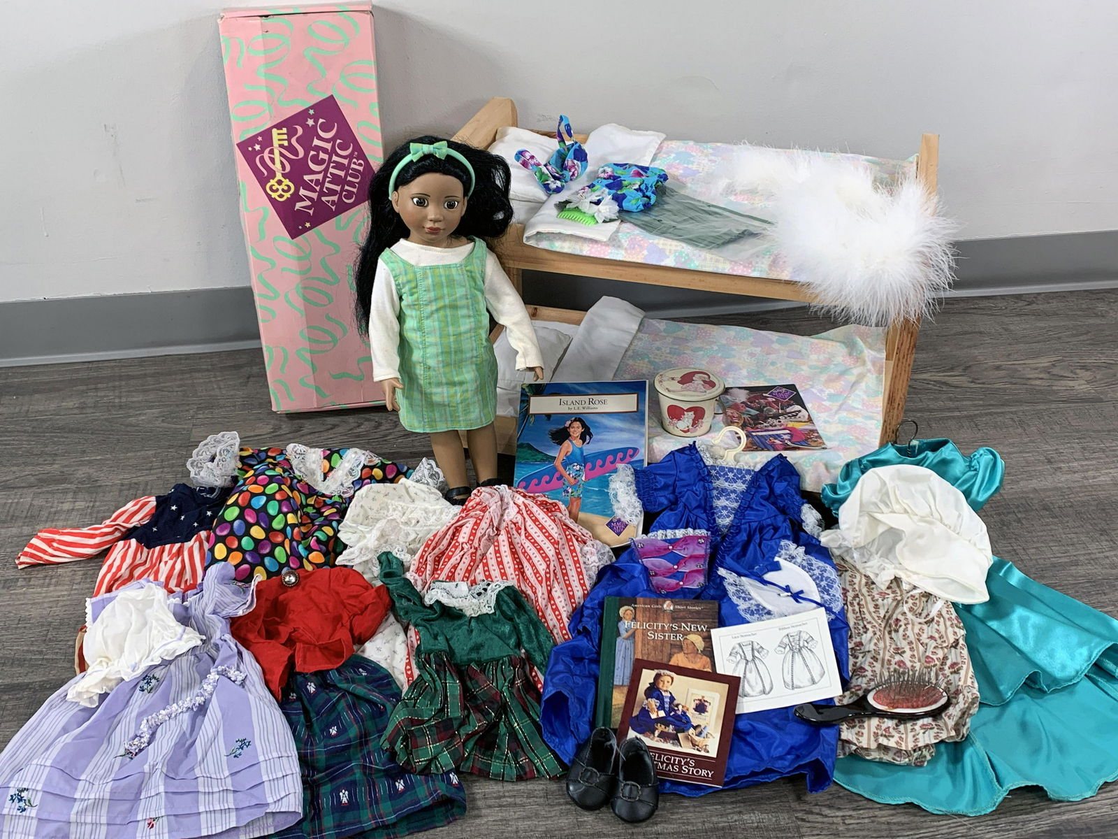MAGIC ATTIC CLUB DOLL ROSE BUNK BEDS AMERICAN GIRL FELICITY (1 of 7)