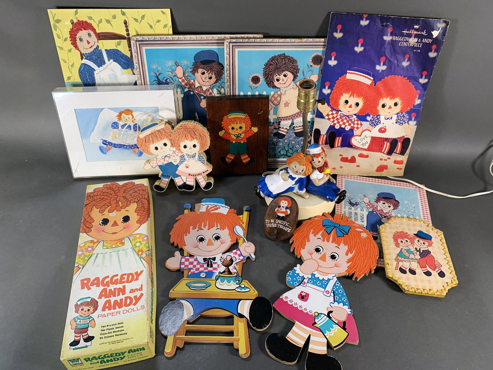 RAGGEDY ANN & ANDY DECOR: RAGGEDY ANN & ANDY DECOR