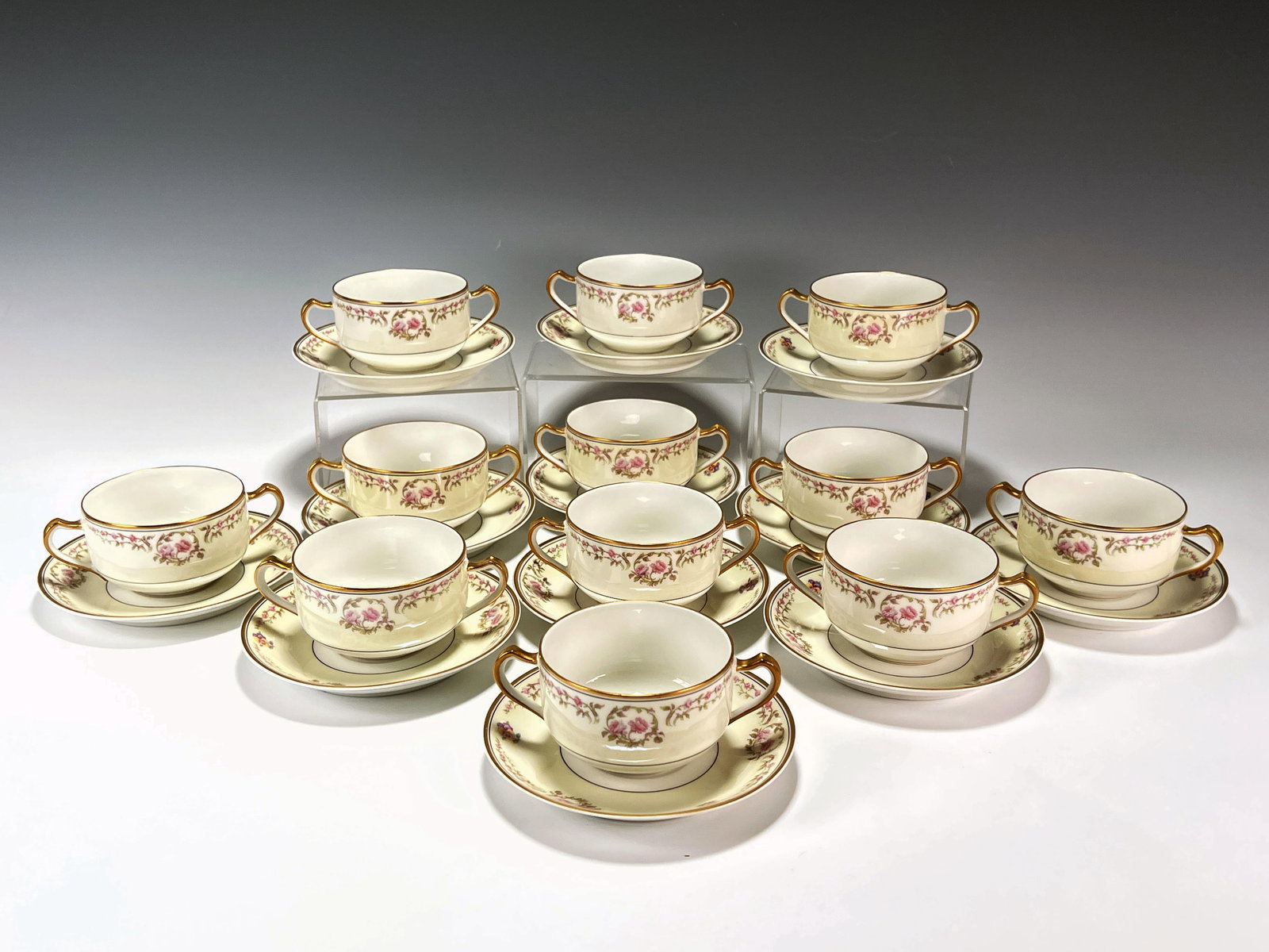 HAVILAND LIMOGES BOUILLON CUPS & SAUCERS (1 of 5)
