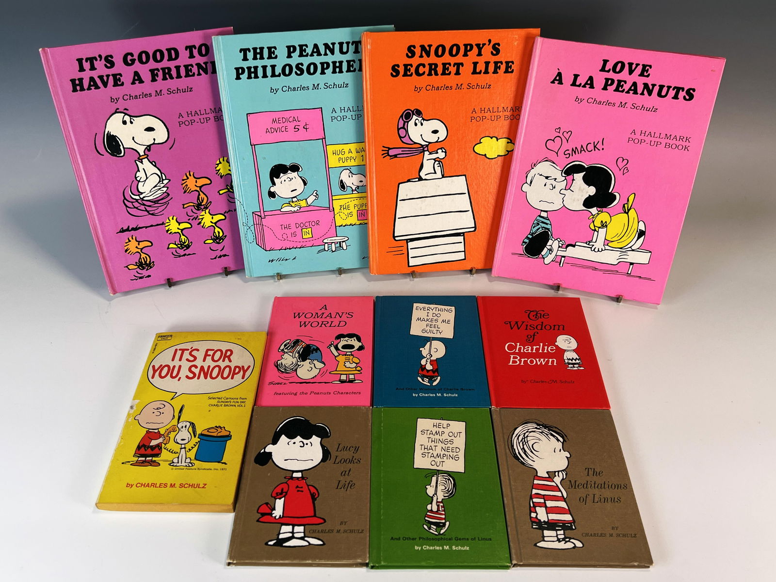 LOT OF HALLMARK PEANUTS SNOOPY BOOKS POP UP (1 of 5)