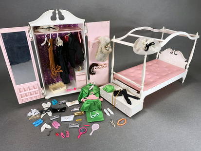 SUSY GOOSE BED FRAME & SUSY GOOSE BARBIE ARMOIRE WITH ACCESSORIES: SUSY GOOSE BED FRAME & SUSY GOOSE BARBIE ARMOIRE W