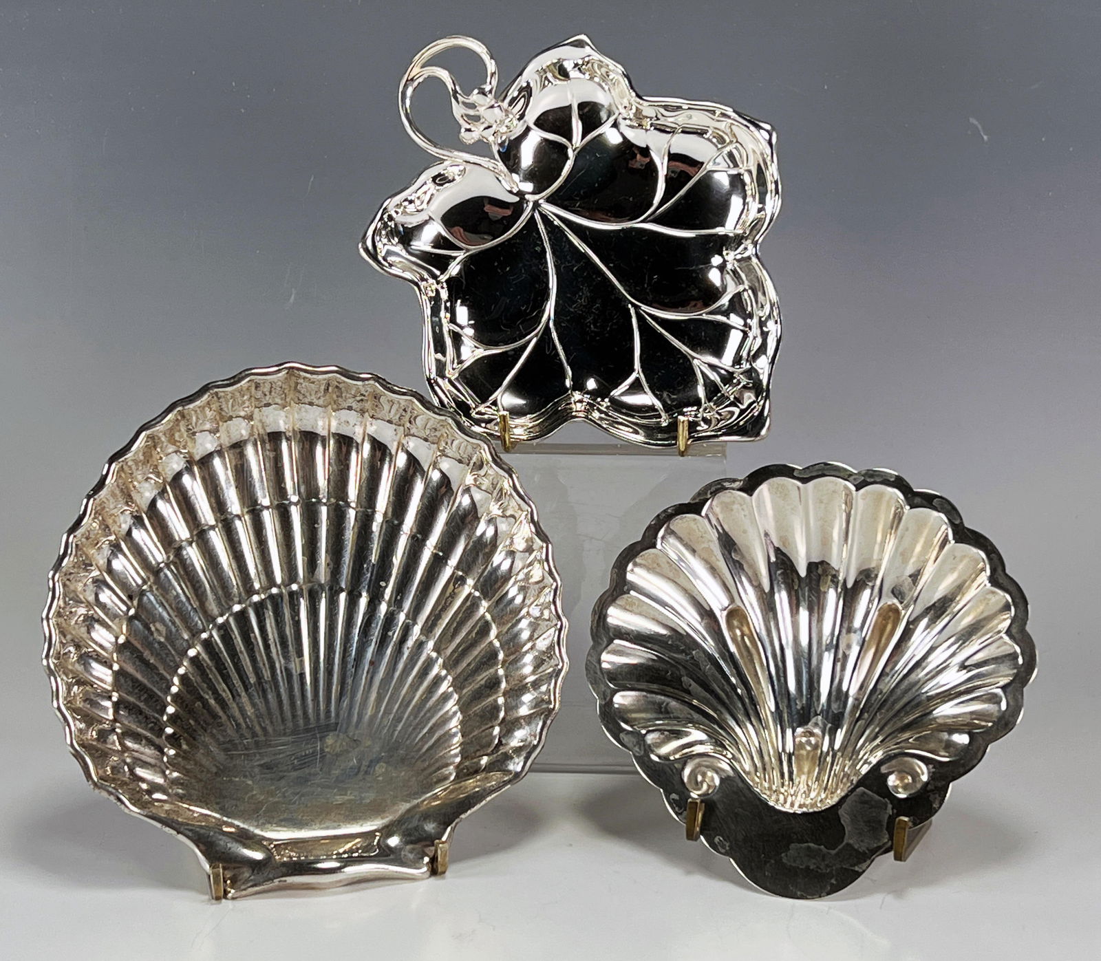 TWO STERLING SHELL DISHES & SP LEAF DISH (1 of 8)