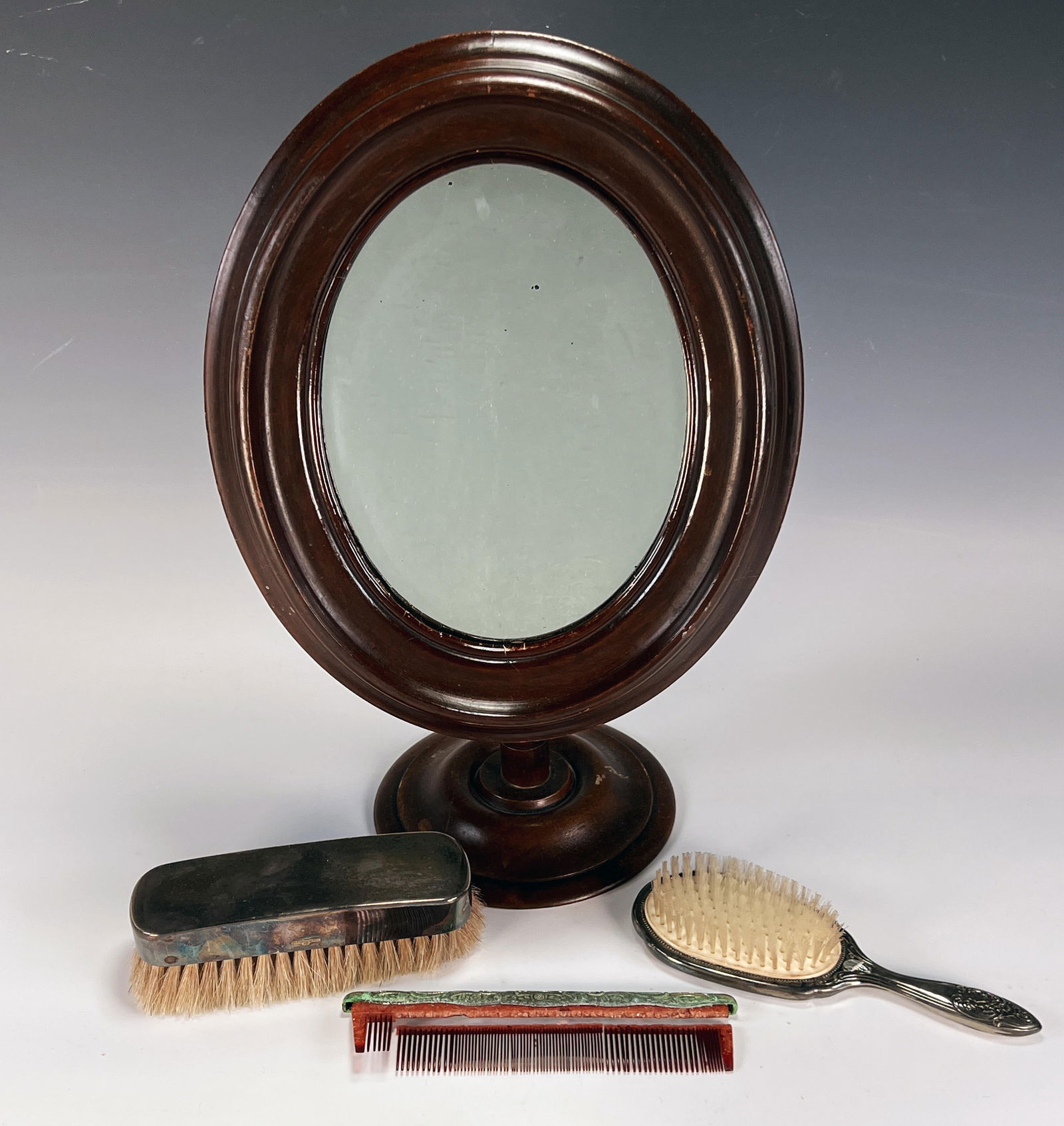 ANTIQUE WOODEN VANITY MIRROR WITH COMB BRUSH SET: ANTIQUE WOODEN VANITY MIRROR WITH COMB BRUSH SET</