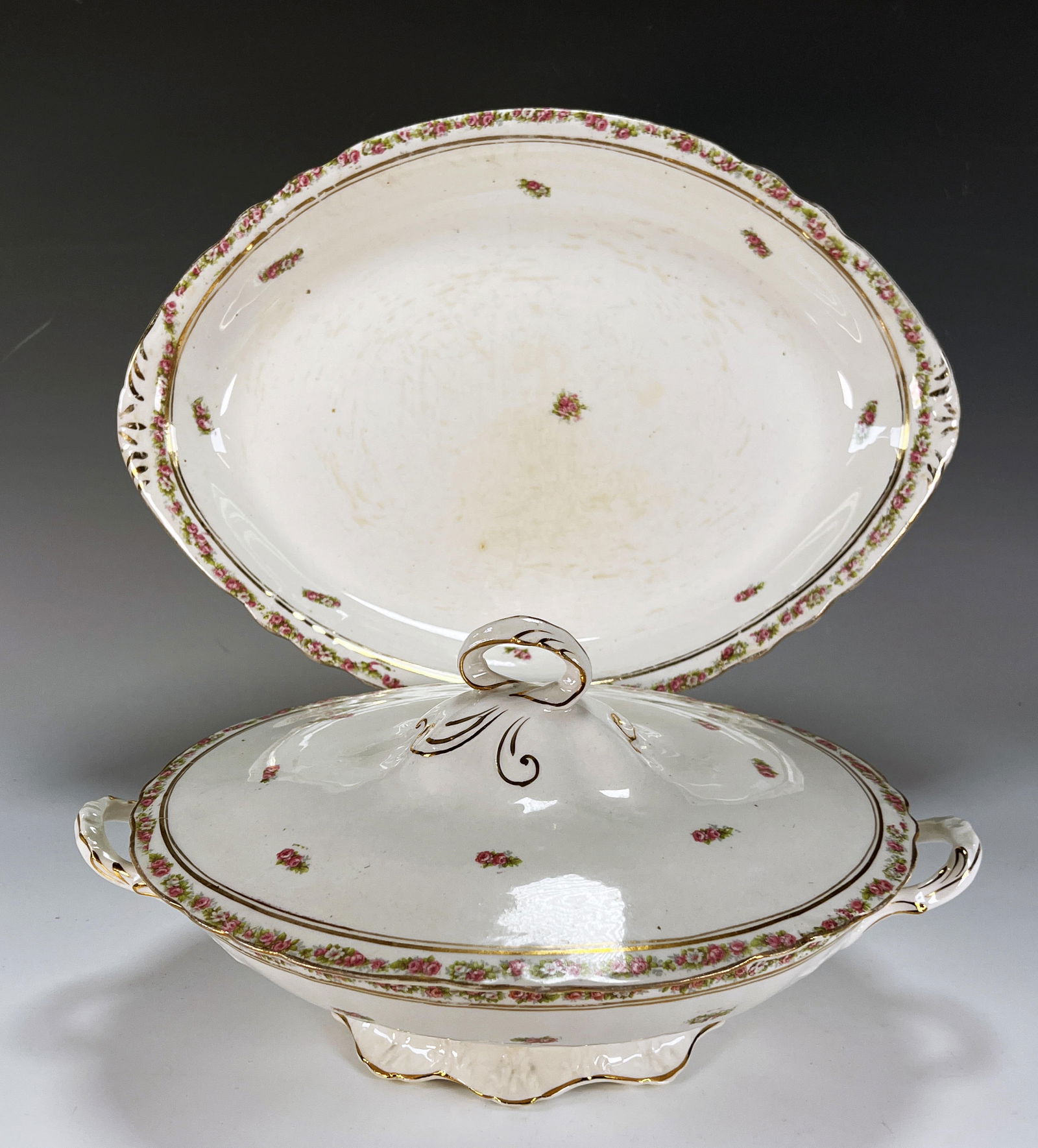POPE GOSSER COVERED DISH WITH SERVING DISH (1 of 5)