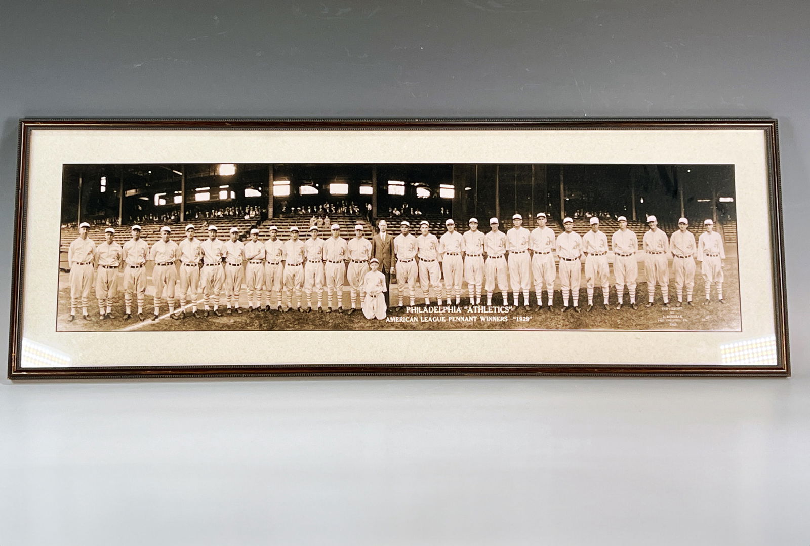 PHILADELPHIA ATHLETICS AMERICAN LEAGUE PENNANT WINNERS 1929 PHOTO (1 of 5)