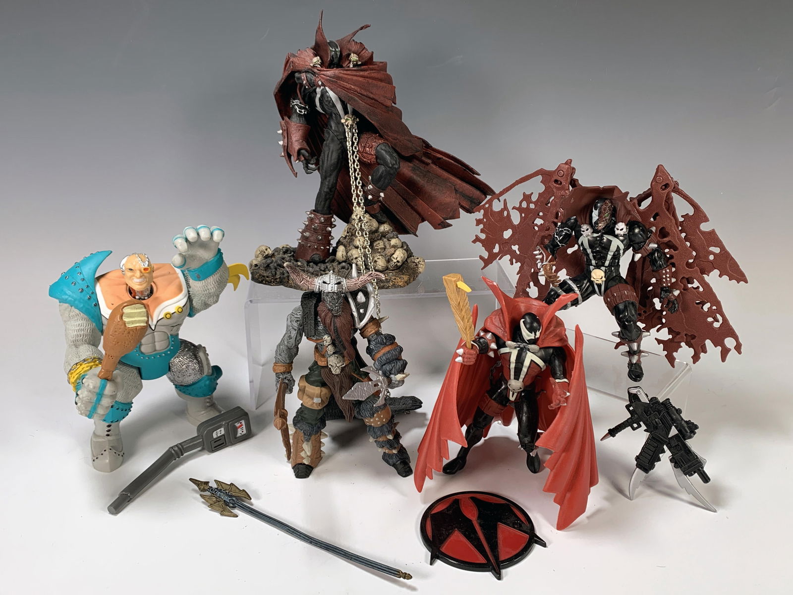 MCFARLANE SPAWN ACTION FIGURES (1 of 8)