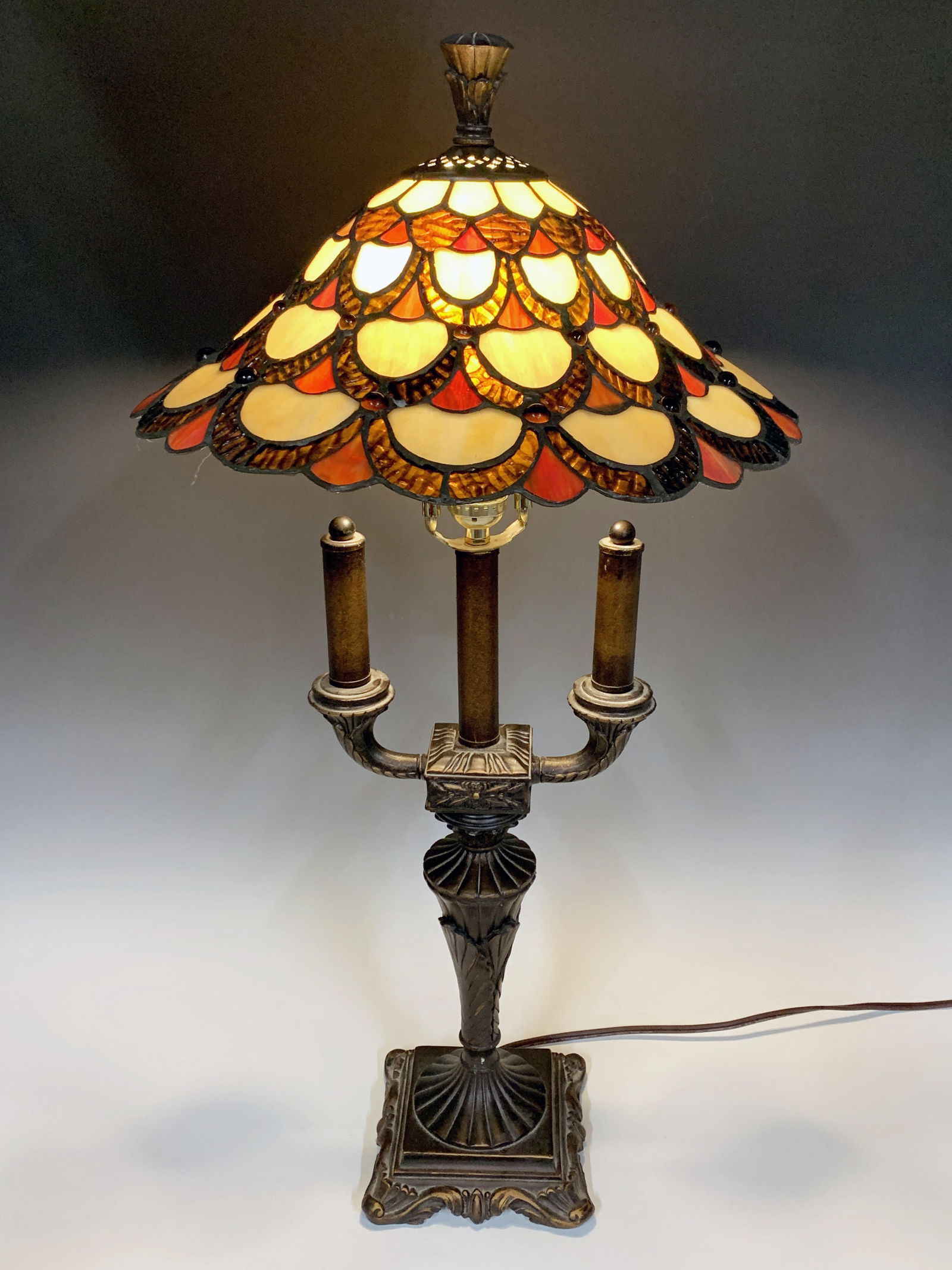 Antique roadshow dale 2024 tiffany inc lamp