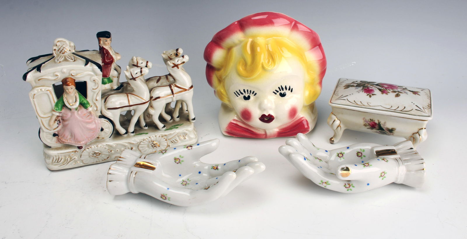 FIVE PIECES ASSORTED JAPANESE IMPORT PORCELAIN (1 of 7)