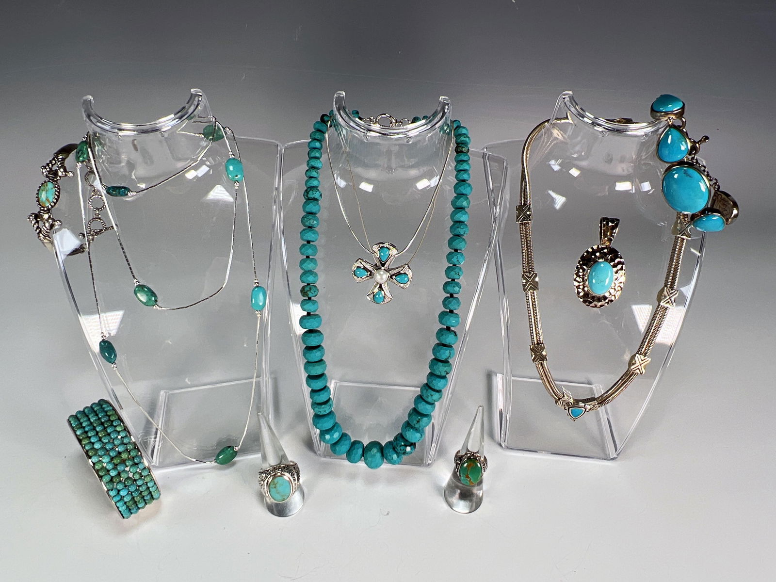 MODERN STERLING & TURQUOISE JEWELRY (1 of 9)