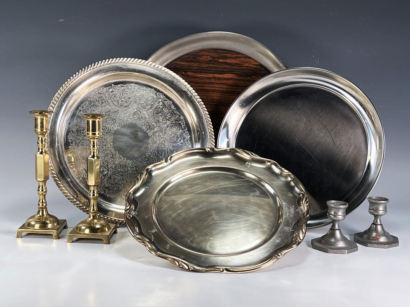 ASSORTED METAL TRAYS AND CANDLESTICK HOLDERS (1 of 3)