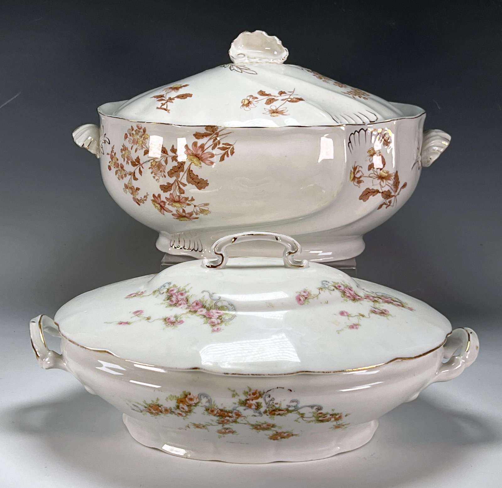CASTELAR T & R BOOTE TUREEN & VICTORIA AUSTRIA CASSEROLE: CASTELAR T & R BOOTE TUREEN & VICTORIA AUSTRIA CAS
