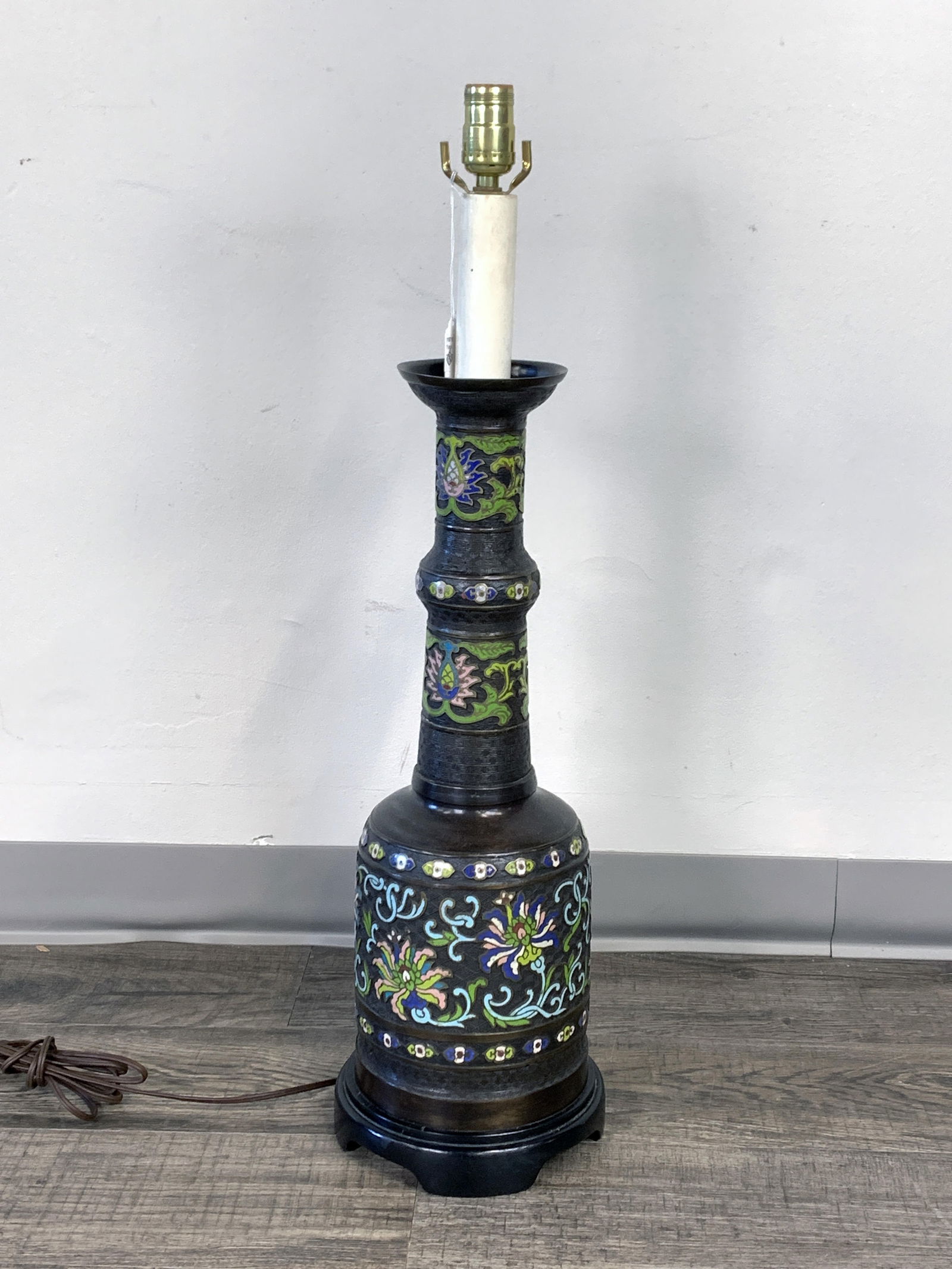 TALL BRONZE CHAMPLEVE ENAMEL TABLE LAMP (1 of 4)