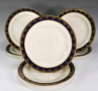 6 WEDGWOOD BLUE & GOLD RIMMED PLATES:  Wedgwood Blue & Gold Rimmed Plates for Auction