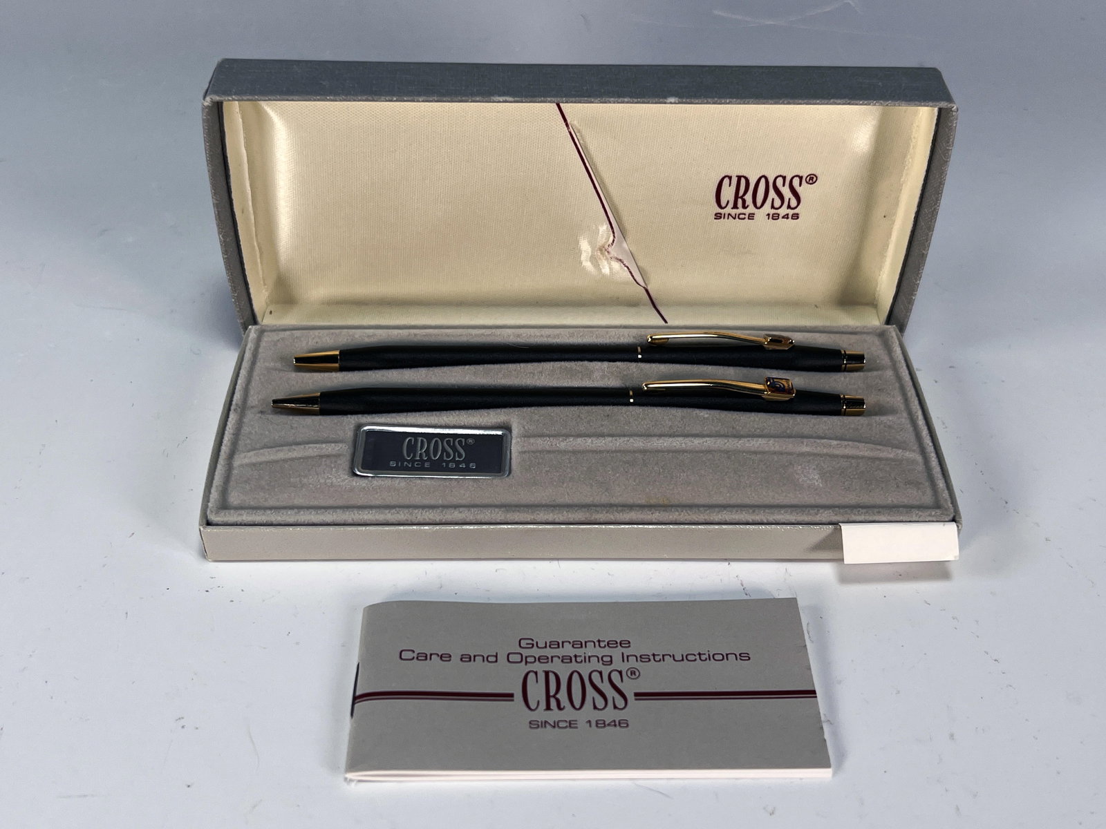 CROSS CLASSIC BLACK BALL PEN & PENCIL SET IN BOX (1 of 6)