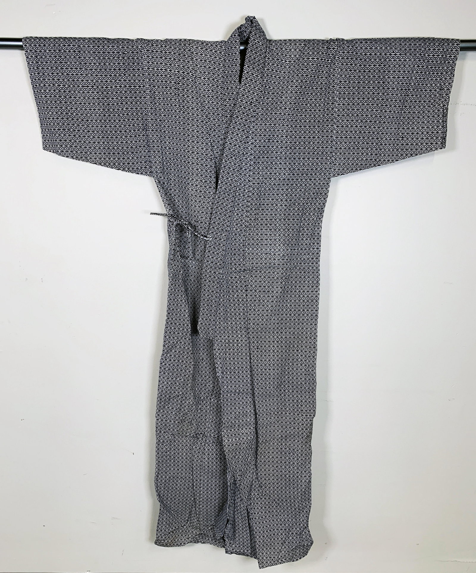 VINTAGE BLUE & WHITE COTTON KIMONO