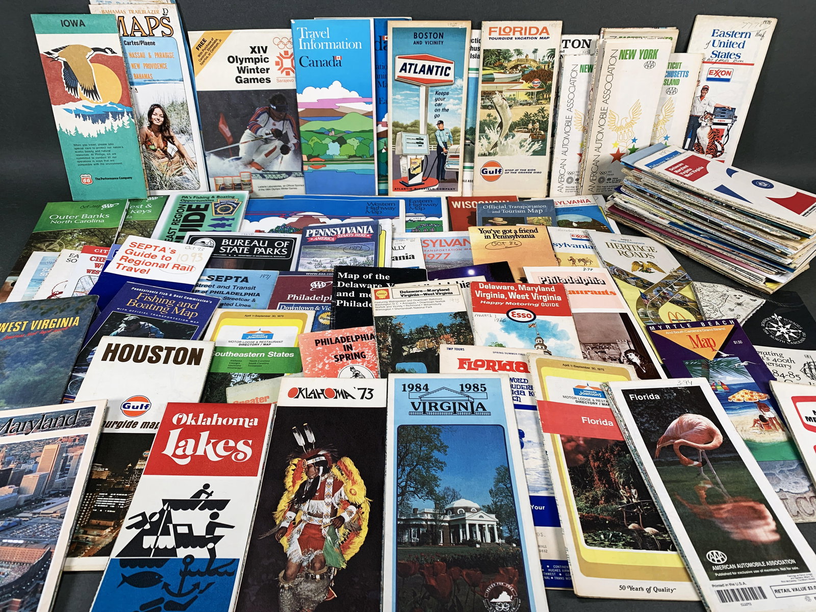 VINTAGE ROAD MAPS AAA (1 of 1)