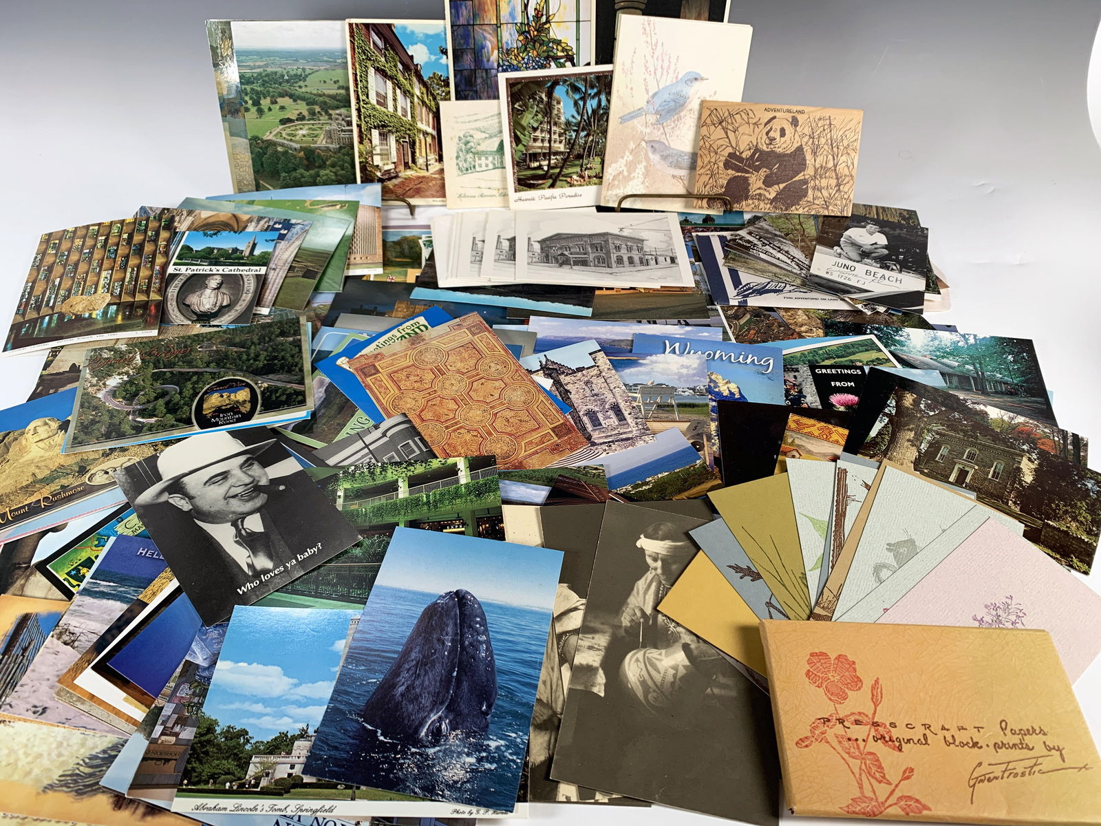 LOT OF VINTAGE POSTCARDS FROM AROUND THE WORLD (1 of 4)