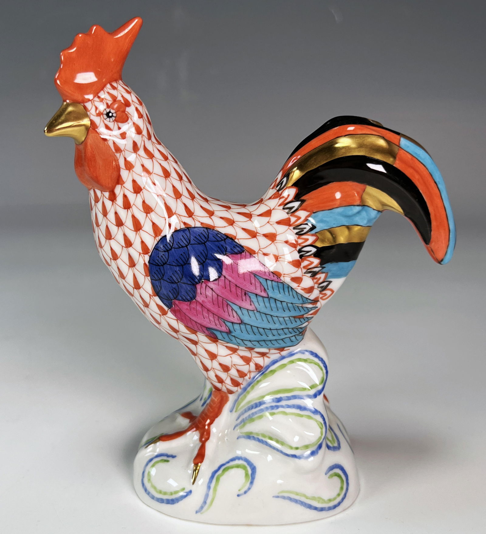 HEREND HAND PAINTED RUST ORANGE FISHNET FIGURE (1 of 4)