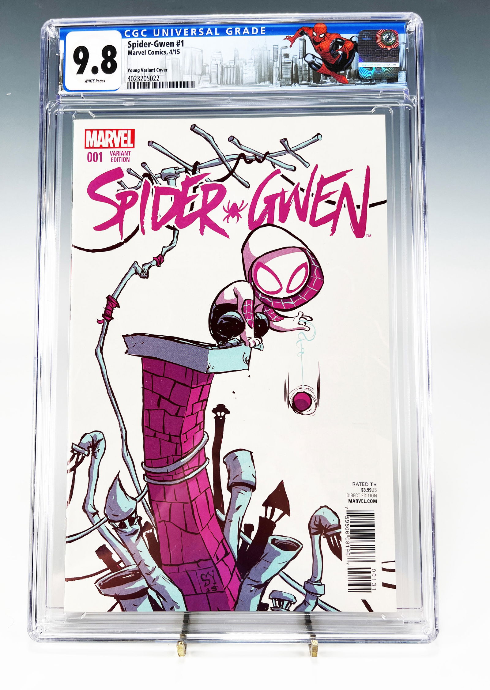SPIDER-GWEN #1 CGC 9.8 SKOTTIE YOUNG VARIANT (1 of 3)