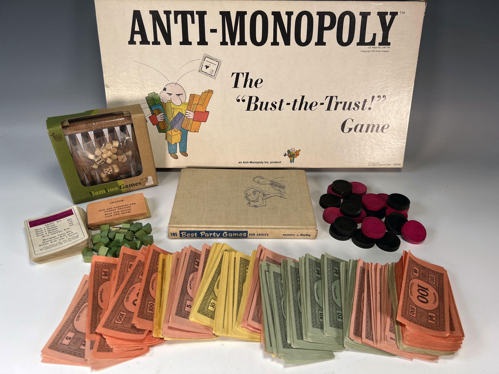 COLLECTION OF VINTAGE BOARD GAMES ANTI MONOPOLY (1 of 3)