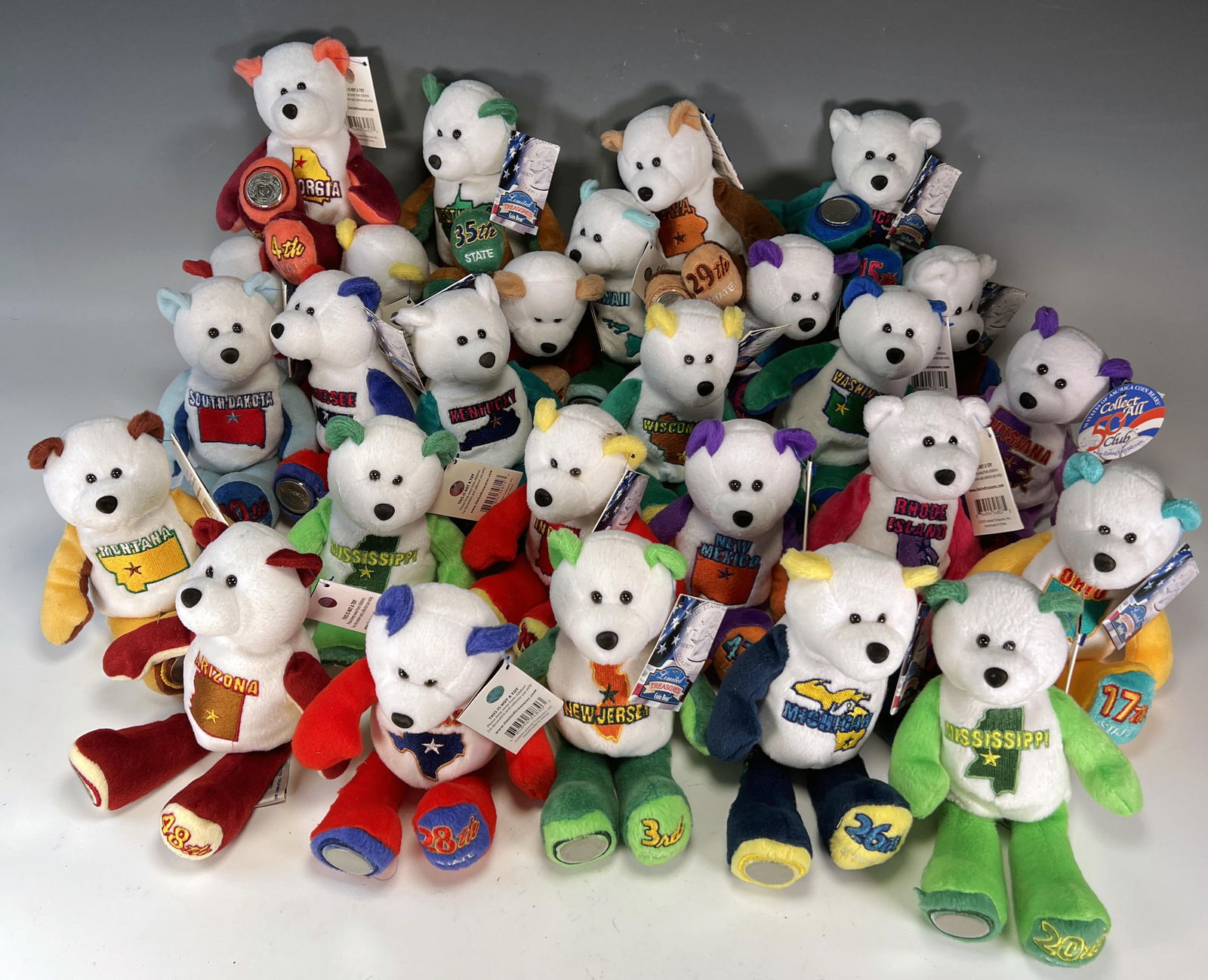 COLLECTION OF STATE QUARTER BEARS LIMITED TREASURES COIN BEAR (1 of 3)