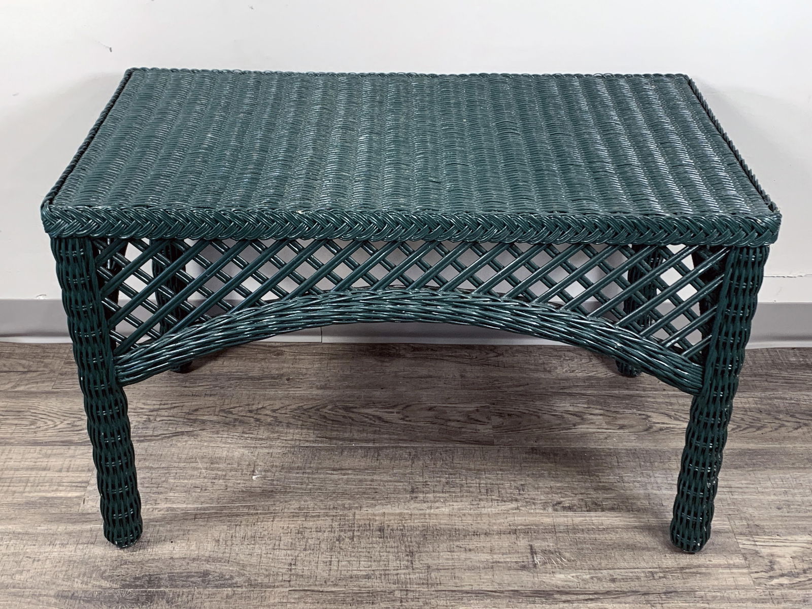GREEN WICKER PATIO TABLE (1 of 5)