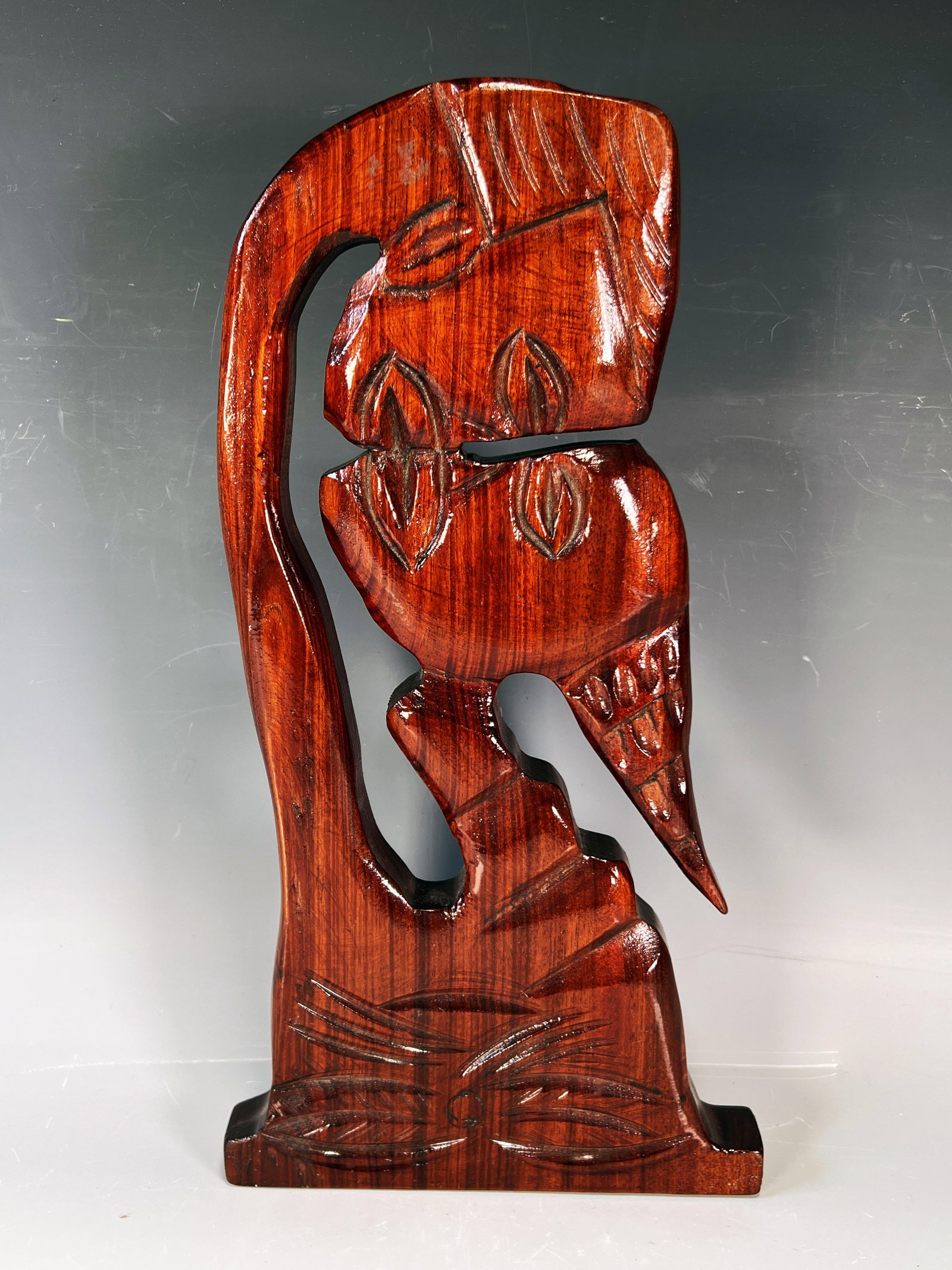 CARVED WOOD LOVERS