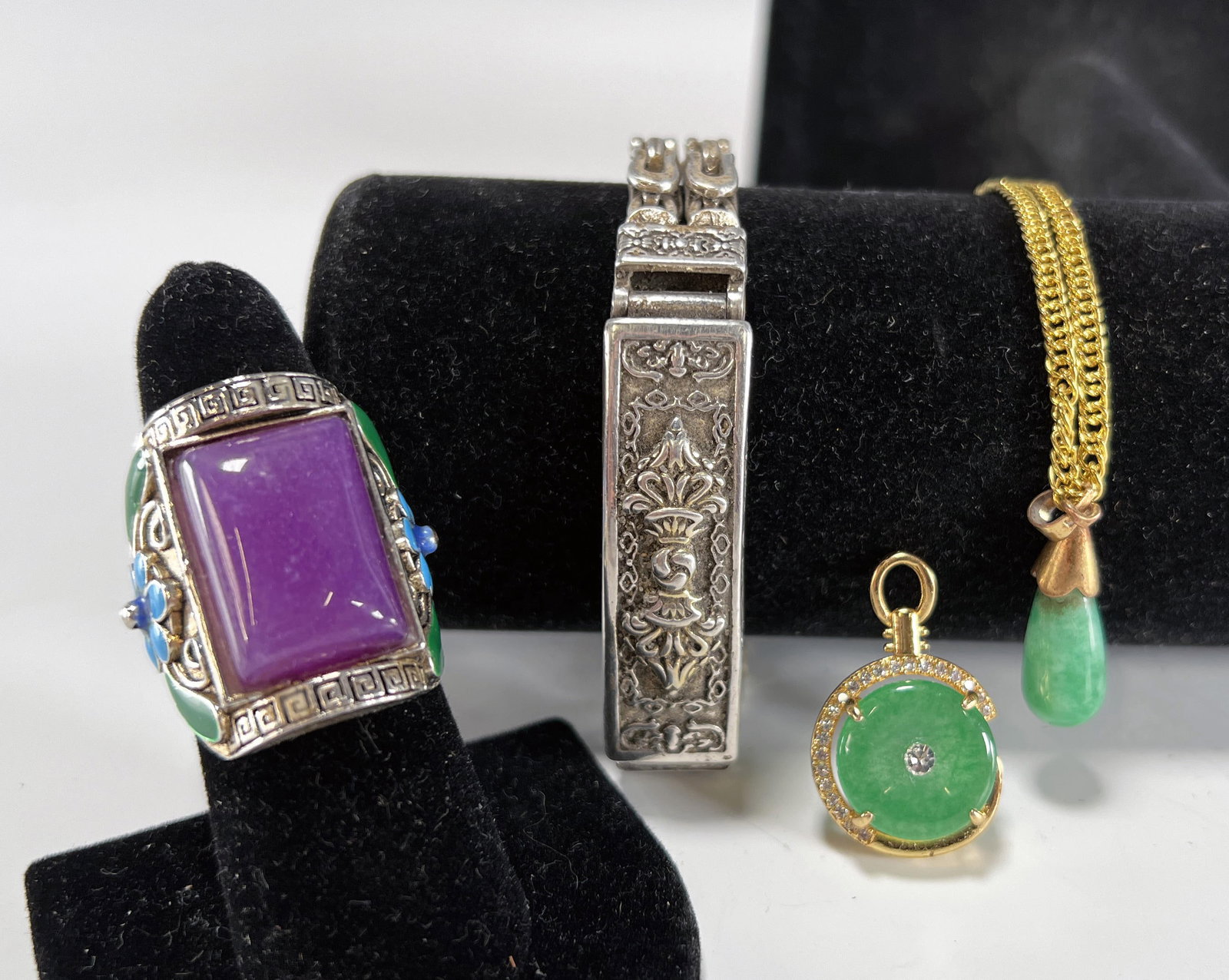 JADE JEWELRY AND SILVER BRACELET