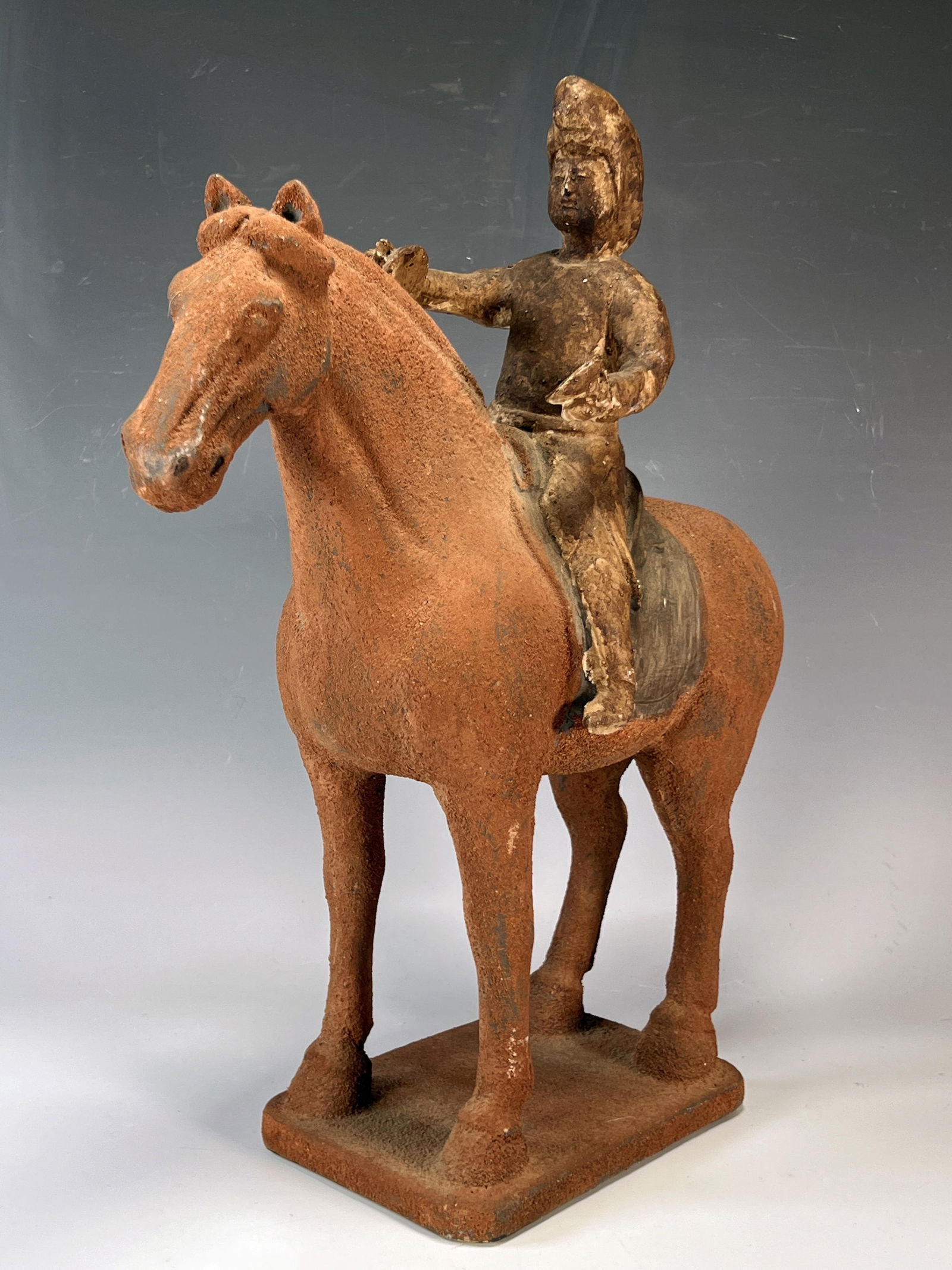 ASIAN STYLE HORSEBACK RIDING FIGURE