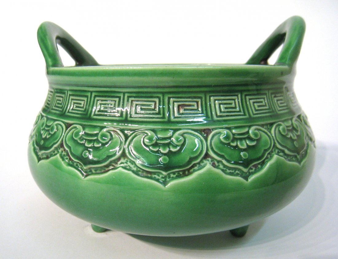 Chinese Qianlong Green Glaze Censer: 4 1/2" tall X 6" Shipping: We are able to pack and ship this item to an address in the United States for $30.00 via USPS Priority Mail. Tracking information will be sent to your email address. This pr