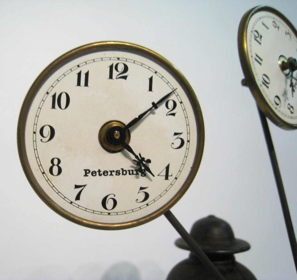 Lighthouse Clock - 7
